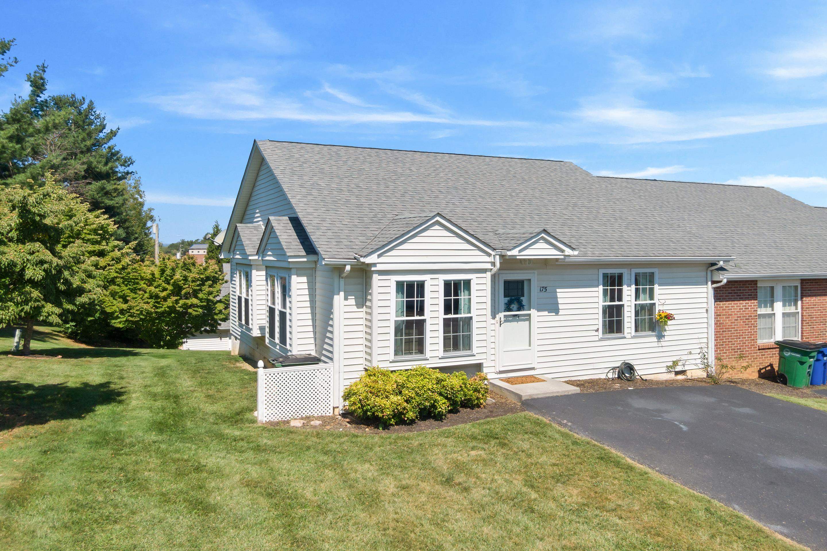175 Darci Drive SE