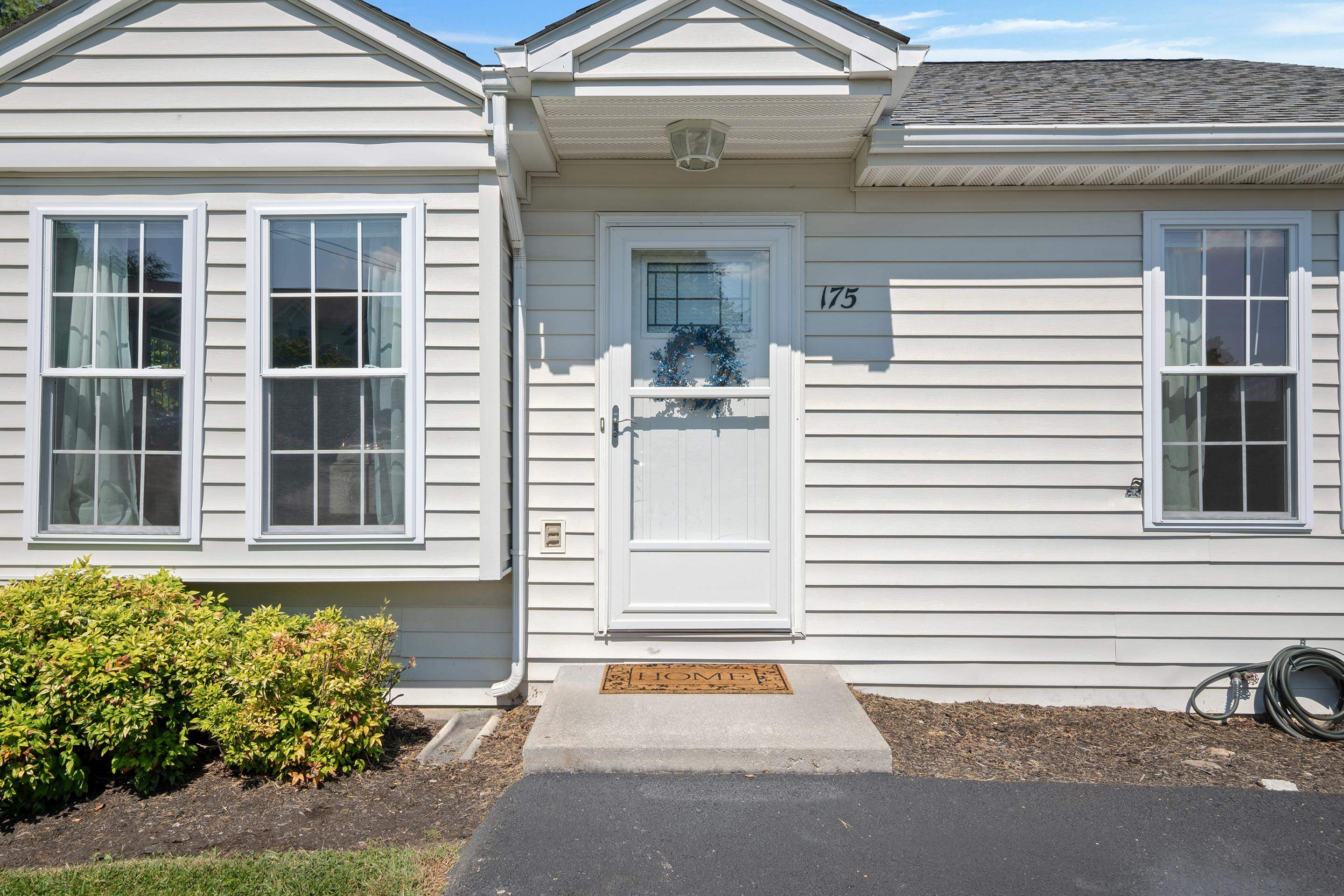 175 Darci Drive SE