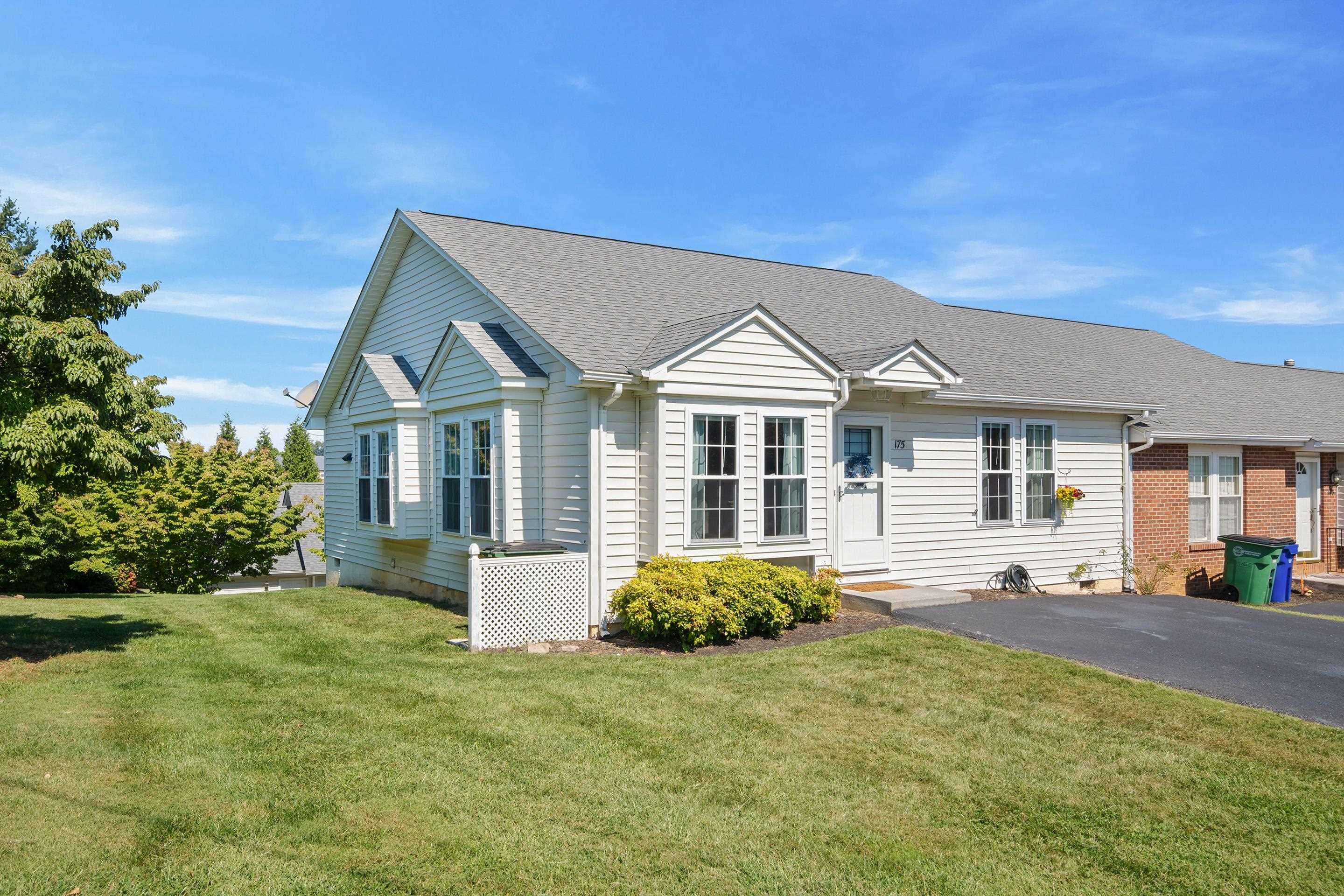 175 Darci Drive SE