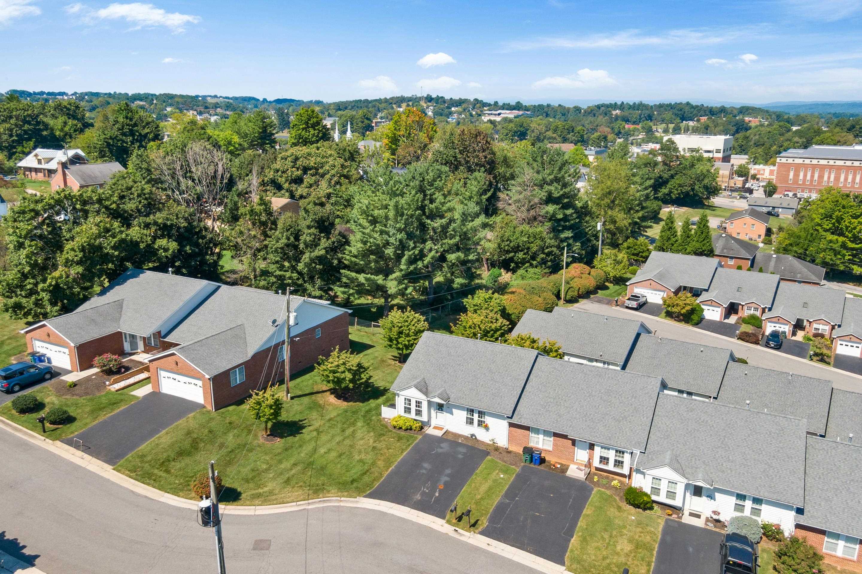 175 Darci Drive SE