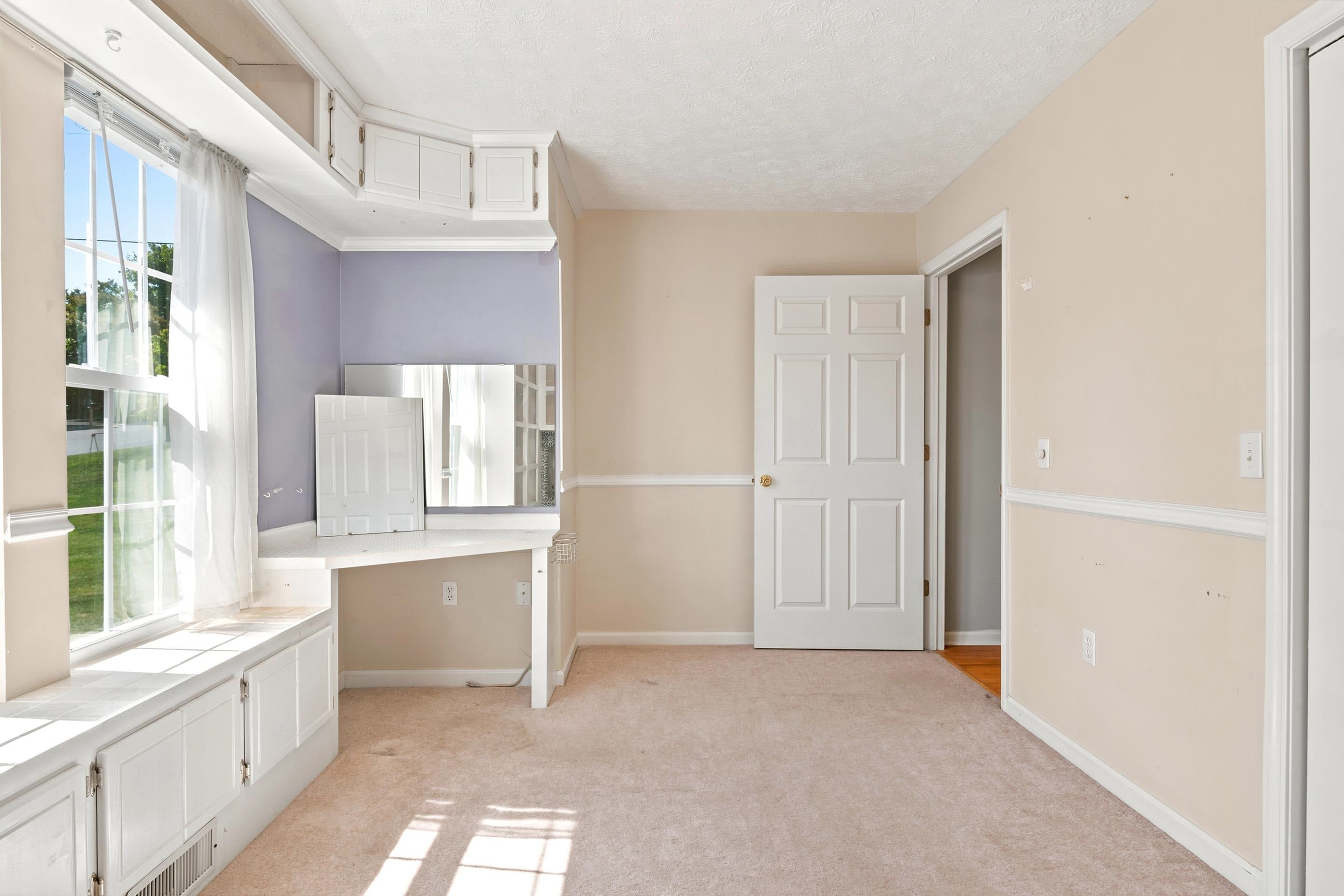 175 Darci Drive SE