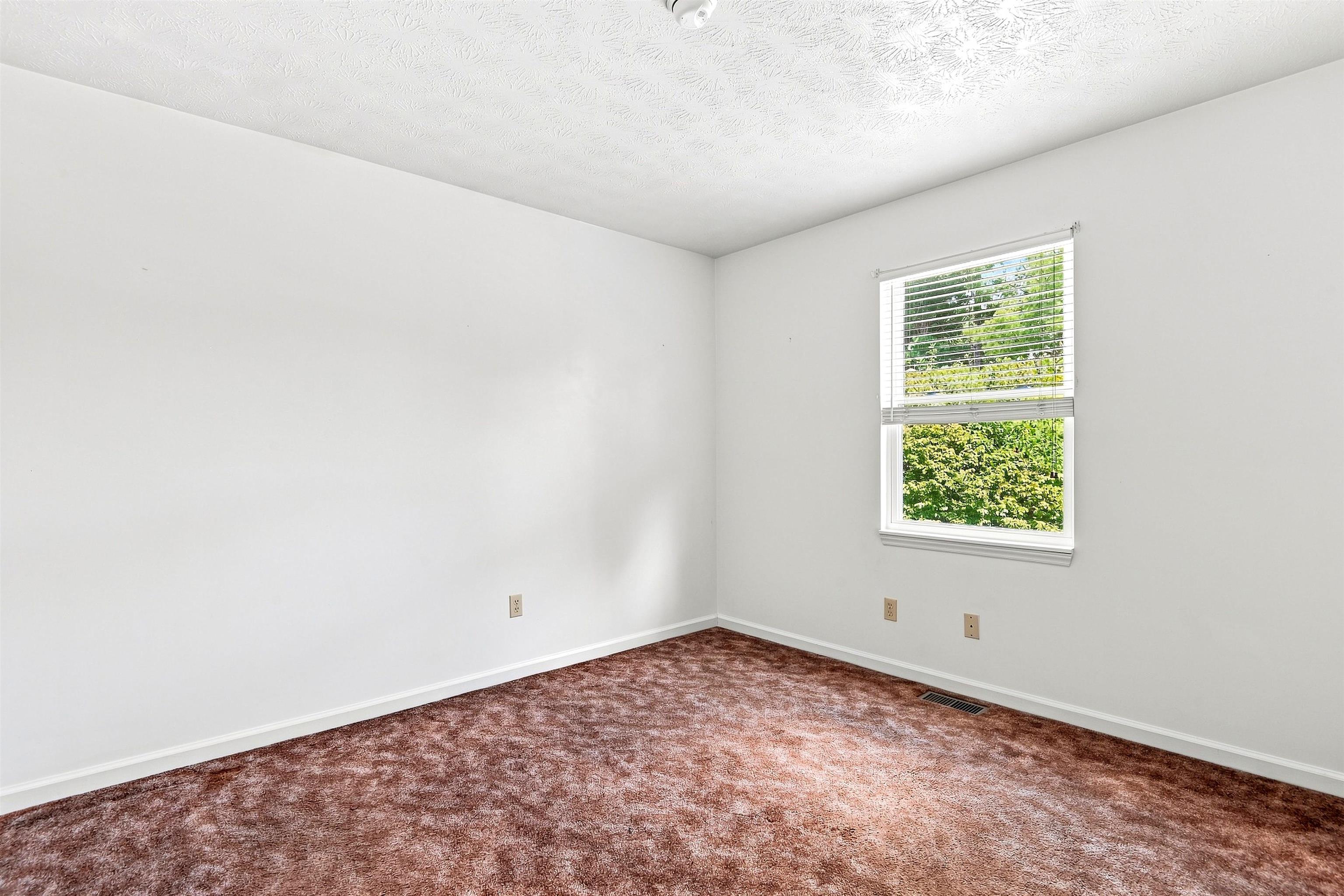 111 HAGAN Street NE