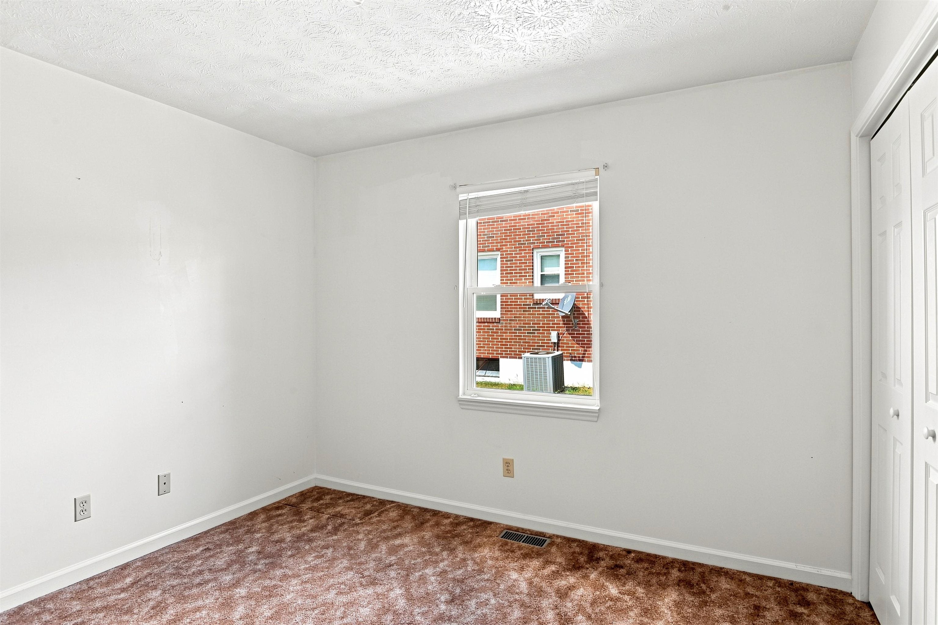 111 HAGAN Street NE