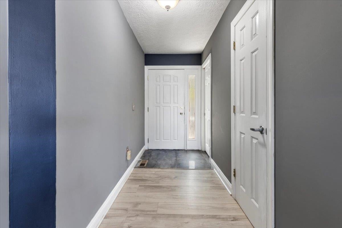 205 TALL OAK Boulevard