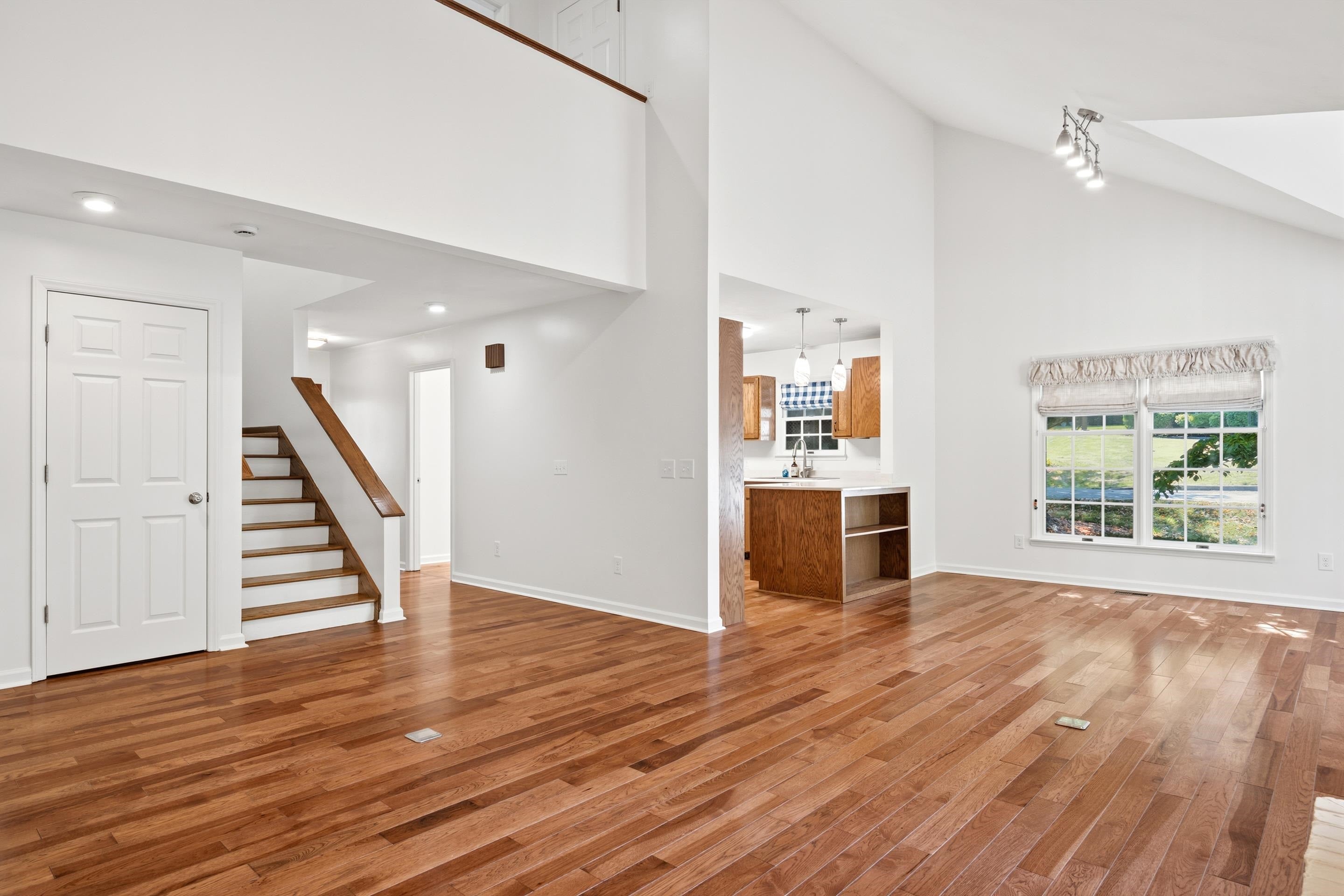 1018 Oak Pointe Court