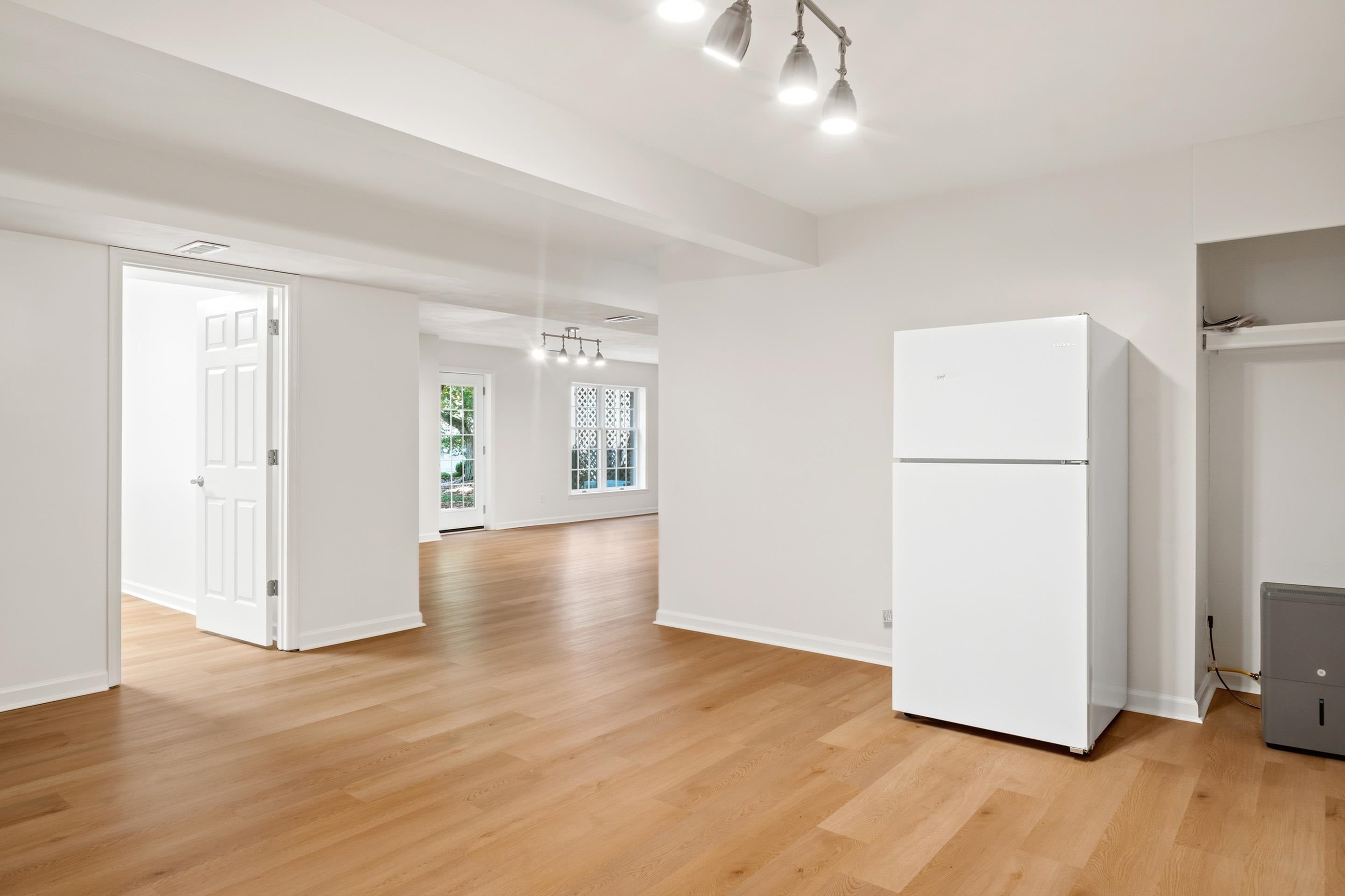 1018 Oak Pointe Court