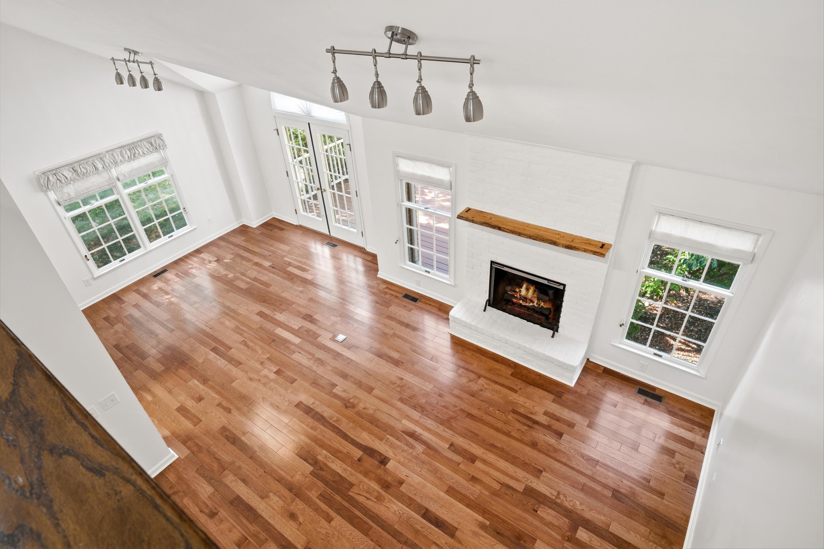 1018 Oak Pointe Court