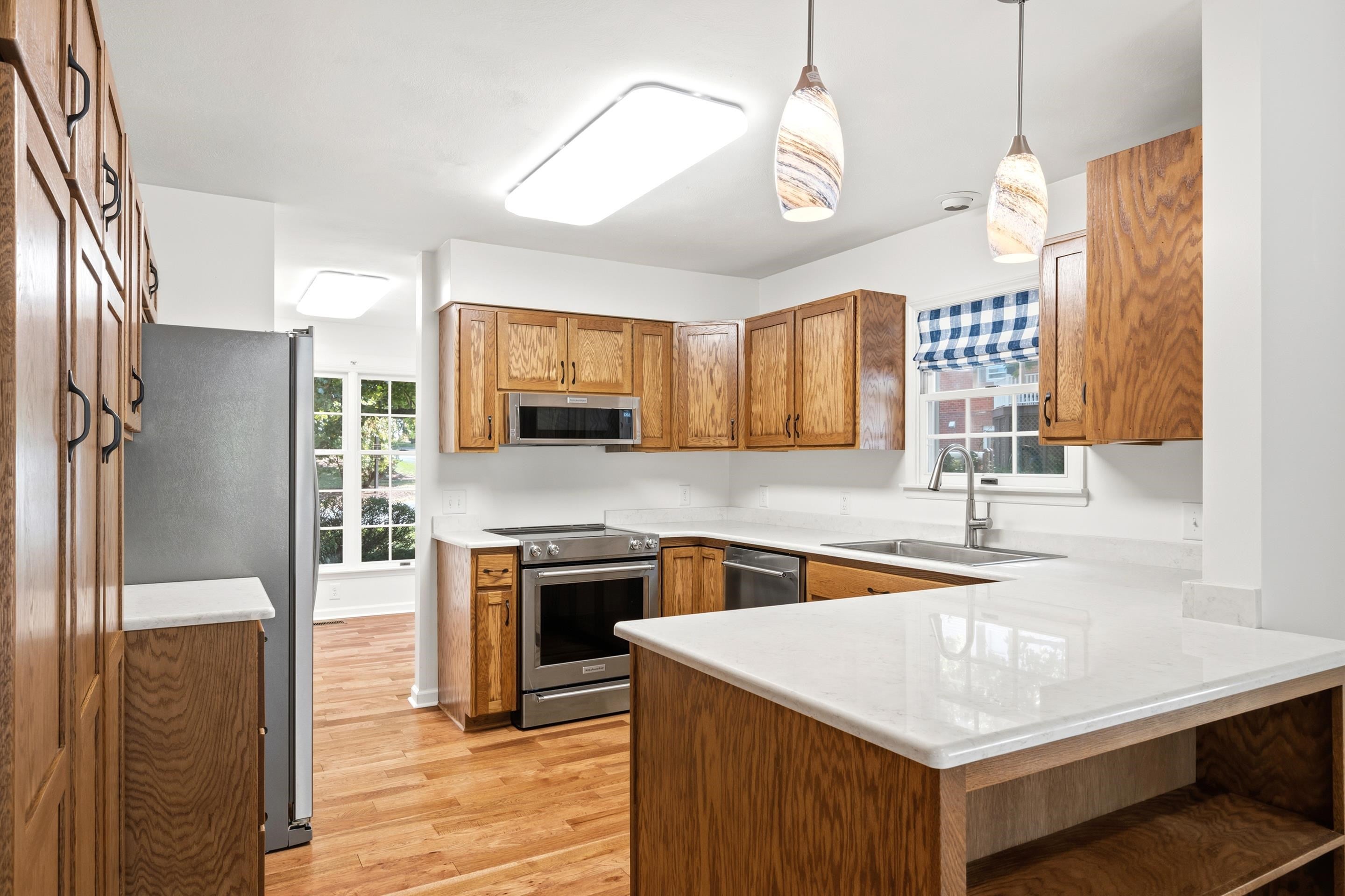1018 Oak Pointe Court