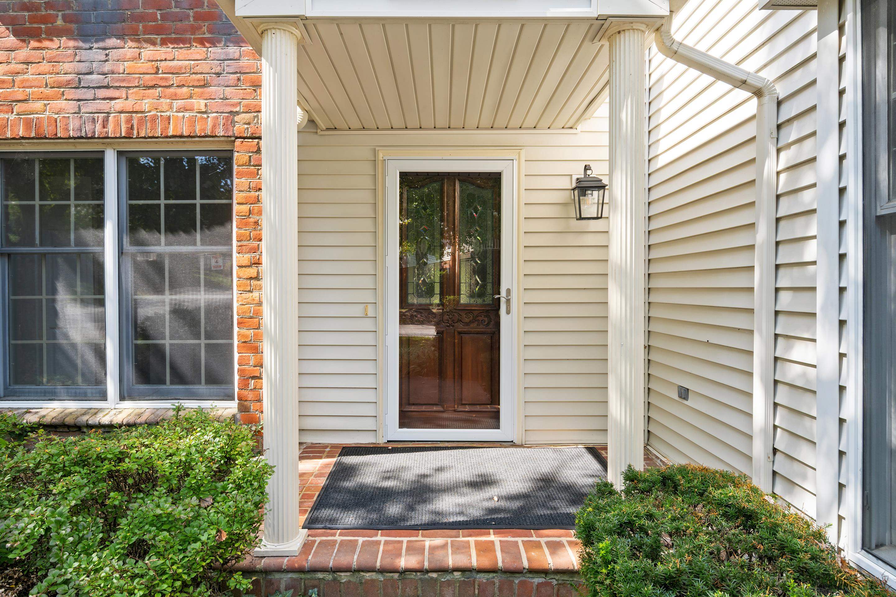 1018 Oak Pointe Court