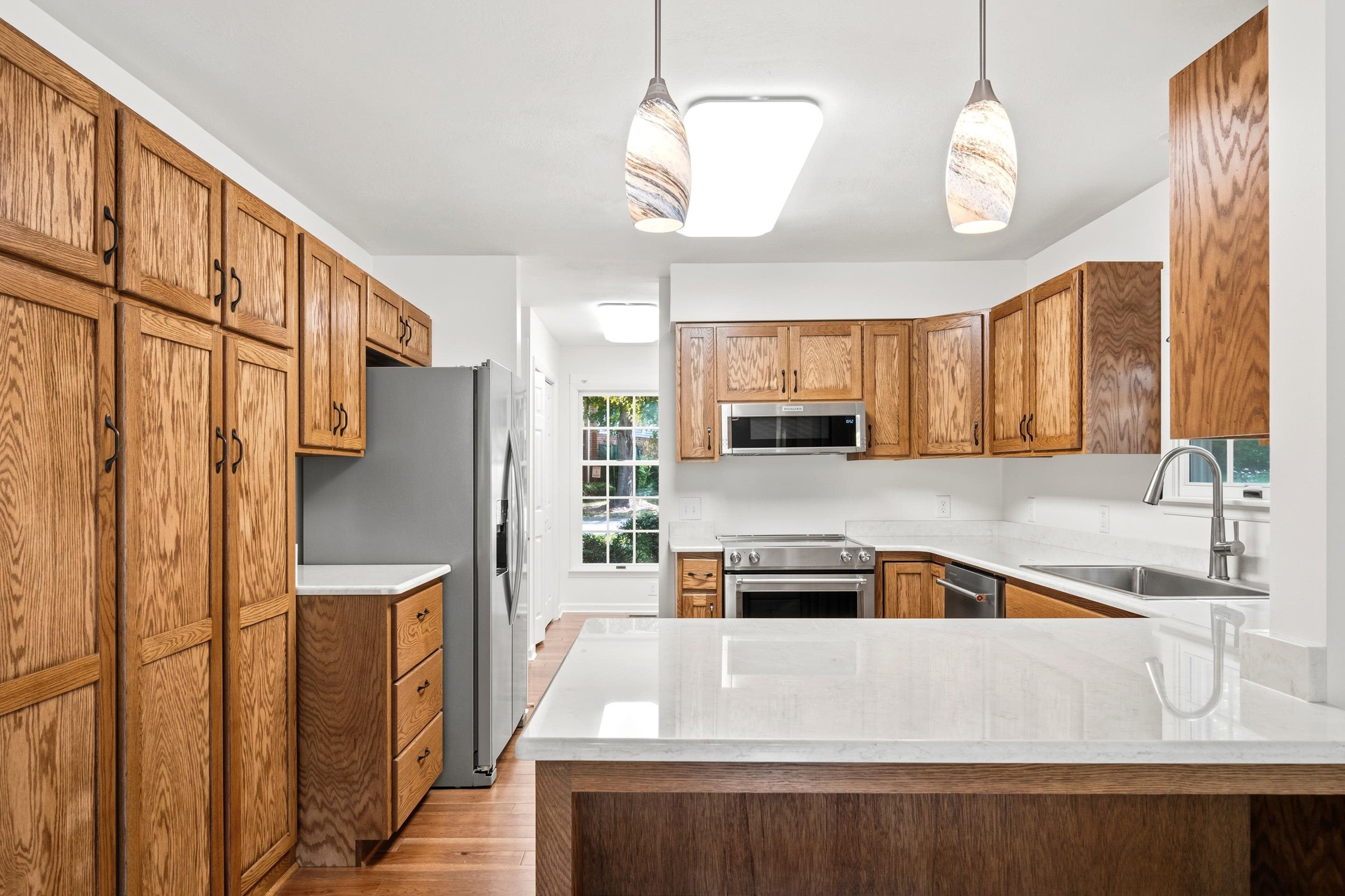 1018 Oak Pointe Court