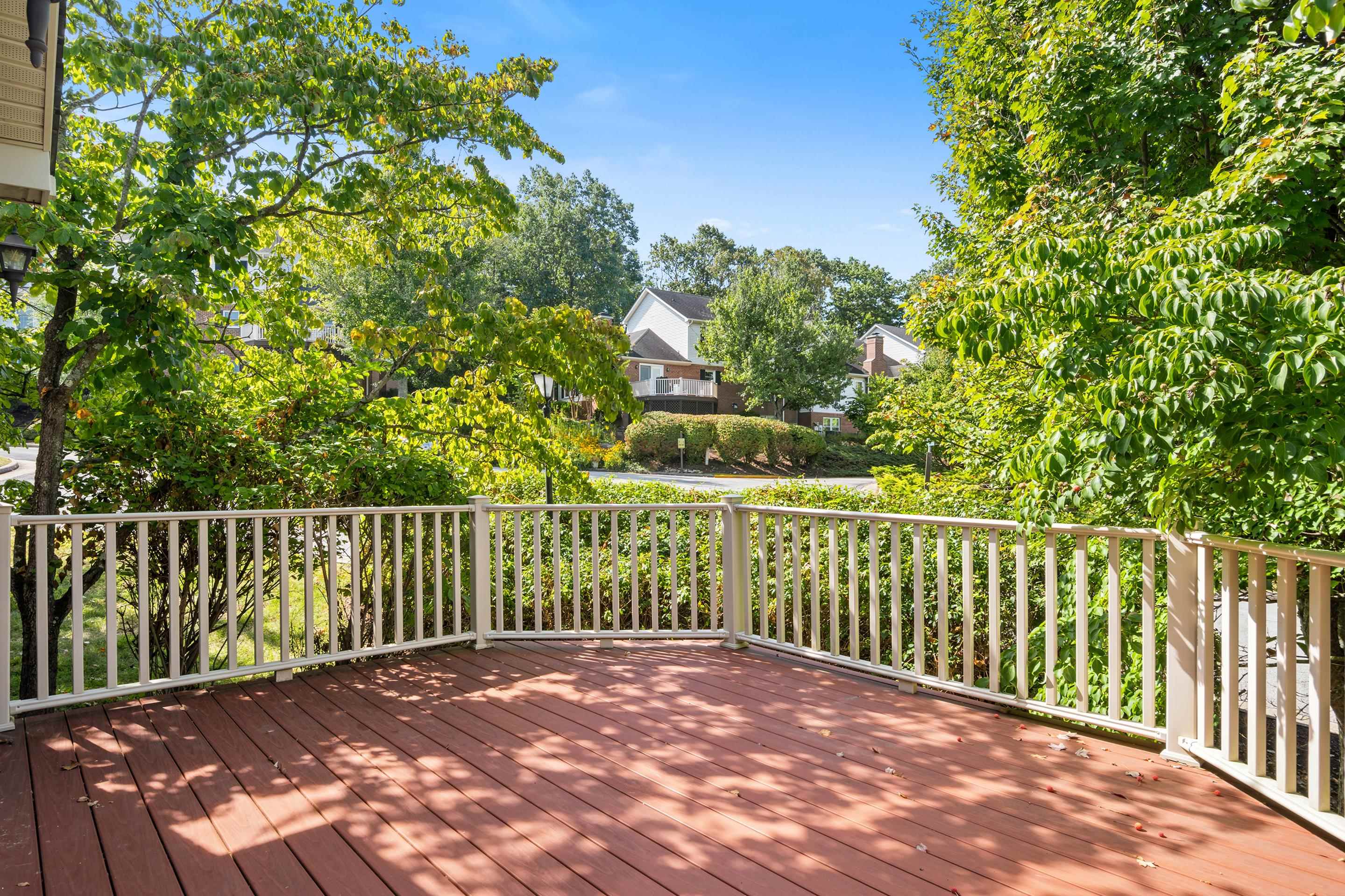 1018 Oak Pointe Court