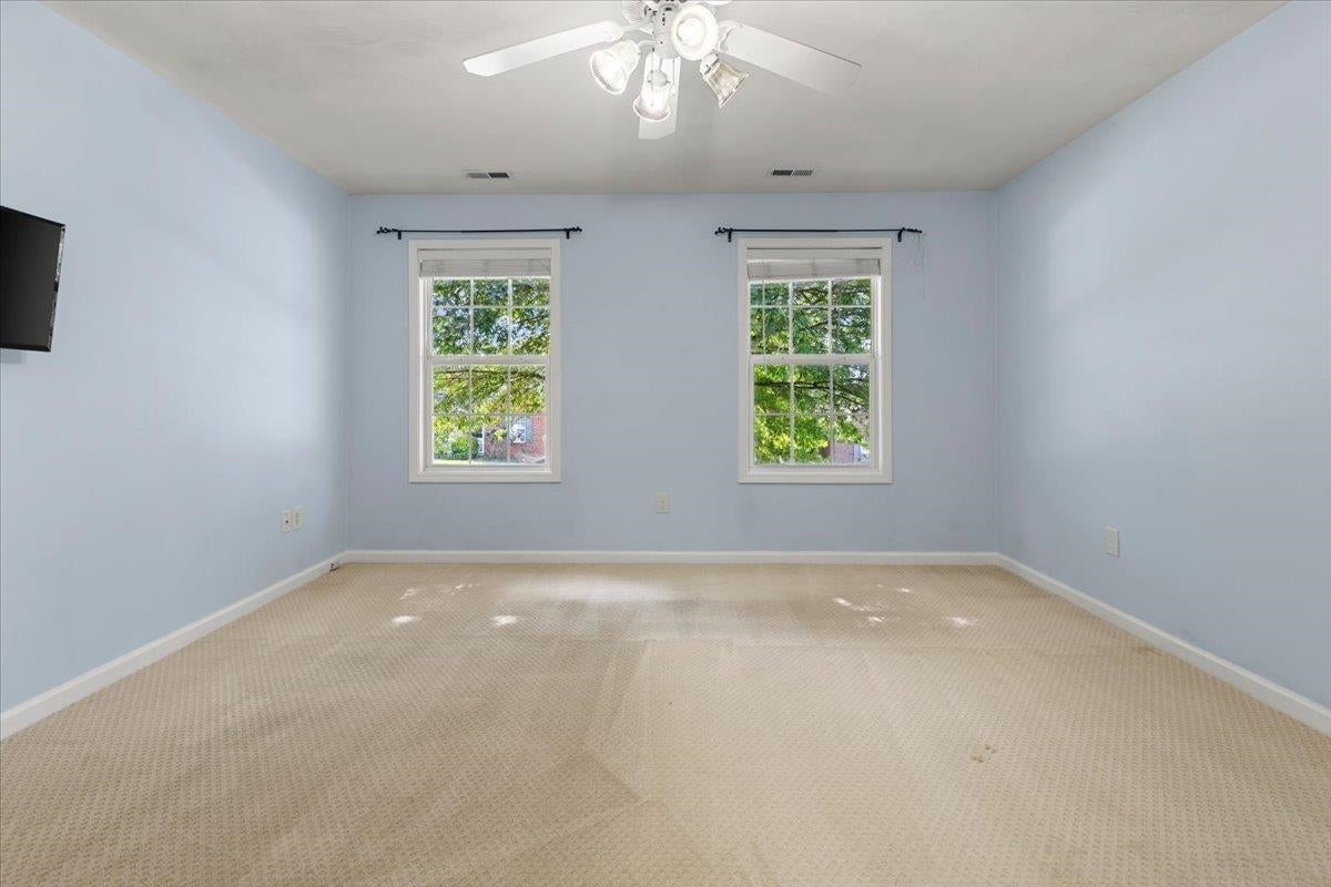 305 Sequoia Circle