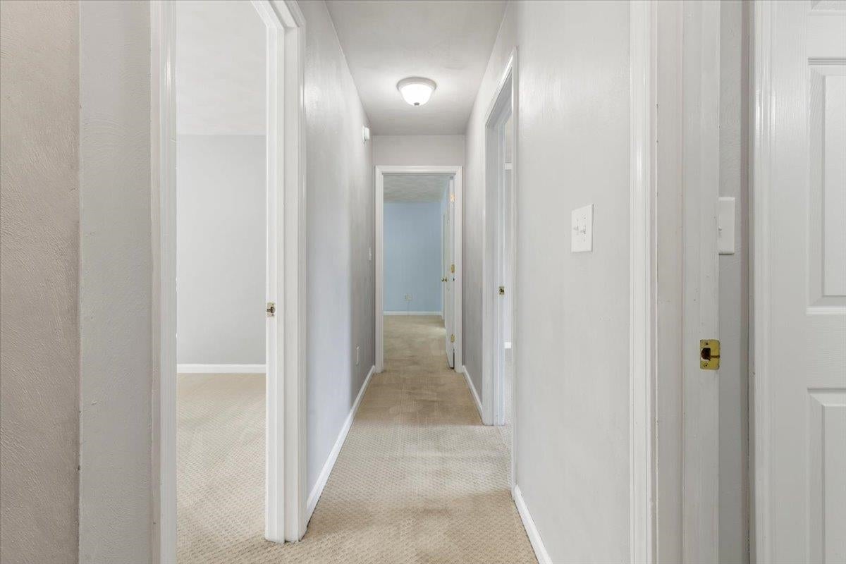 305 Sequoia Circle