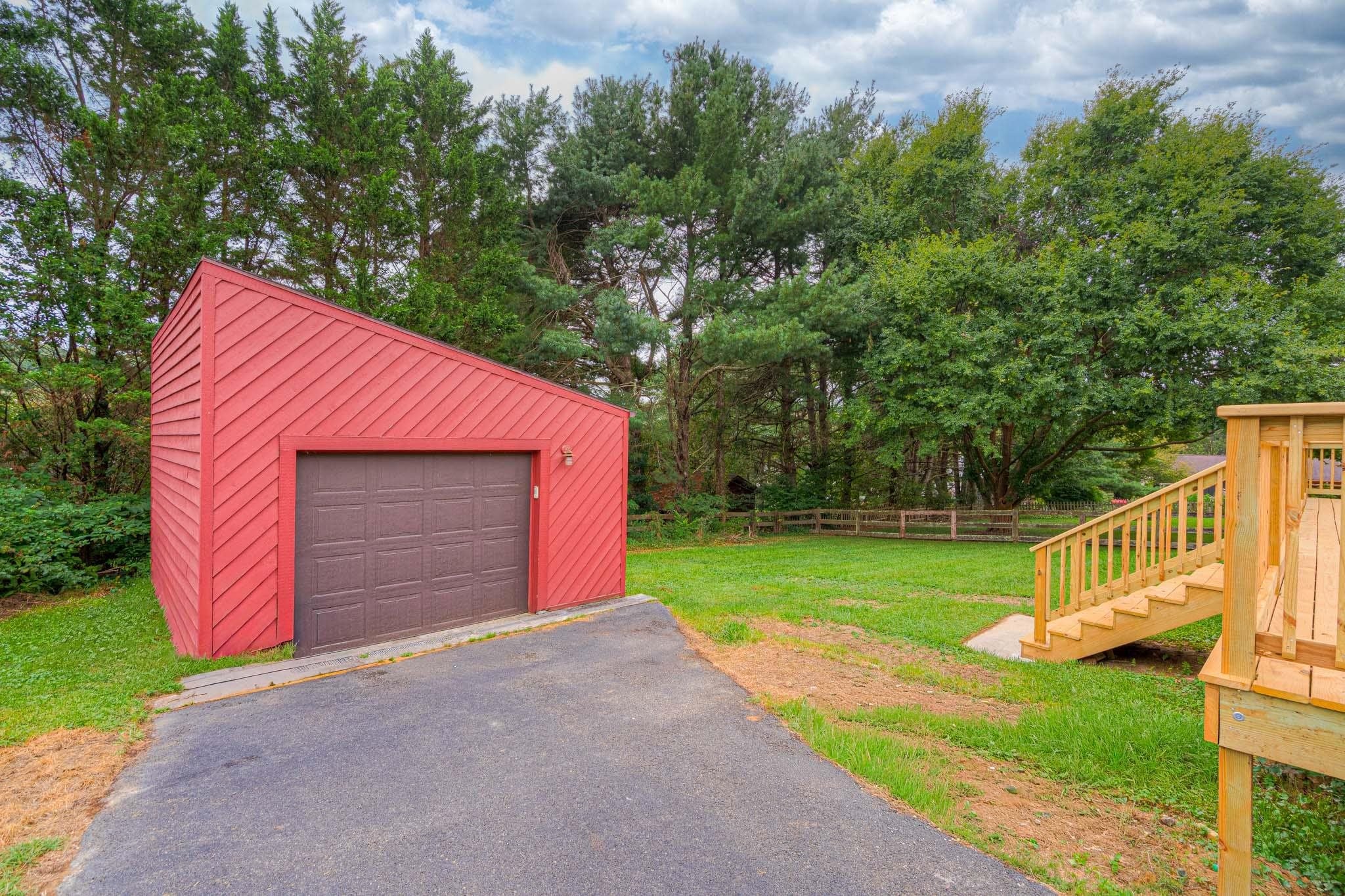 2690 Old Fort Road