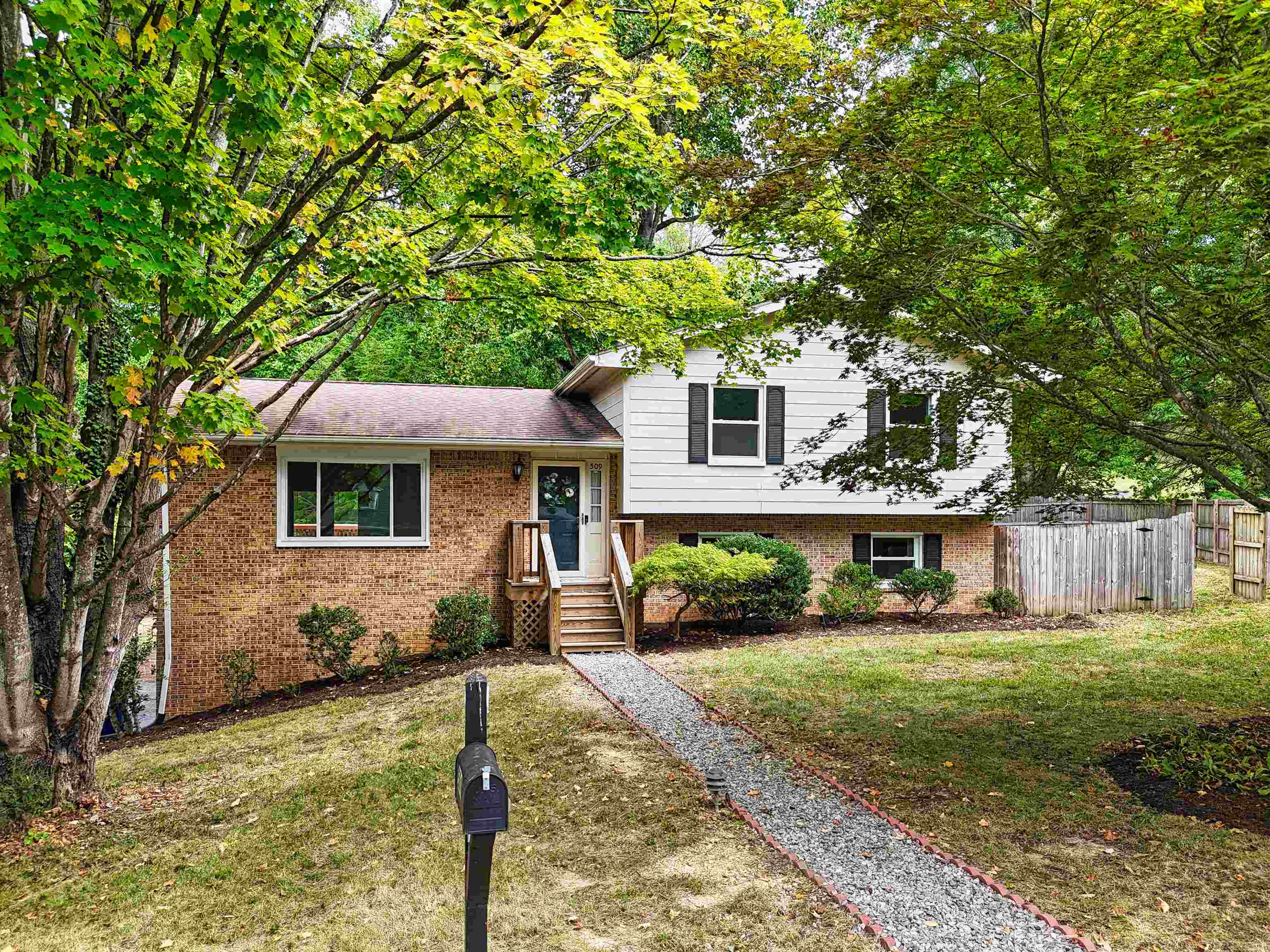 509 CRANWELL Circle
