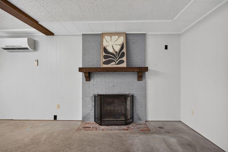 231 CRAIG Drive