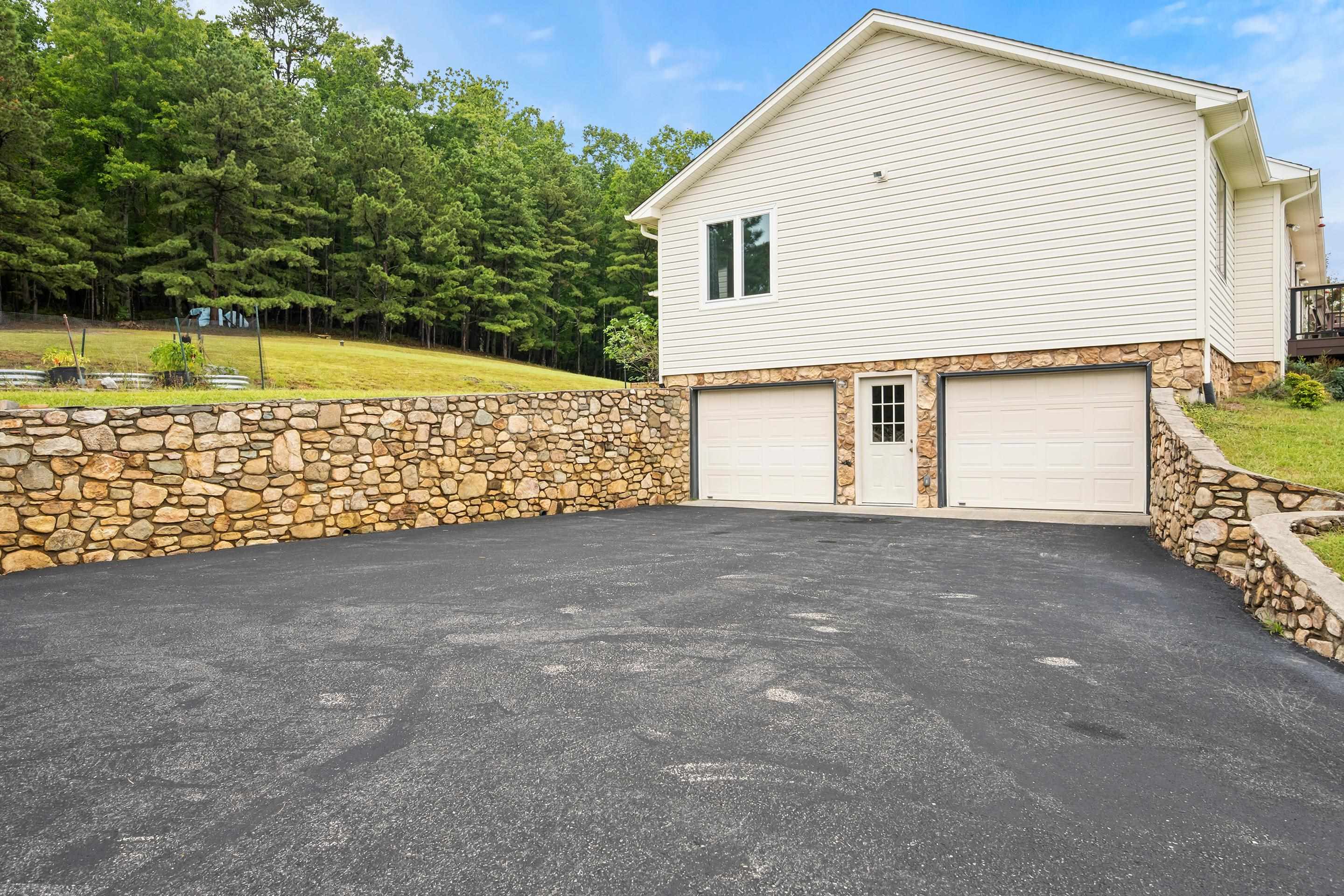 8261 Filly Court