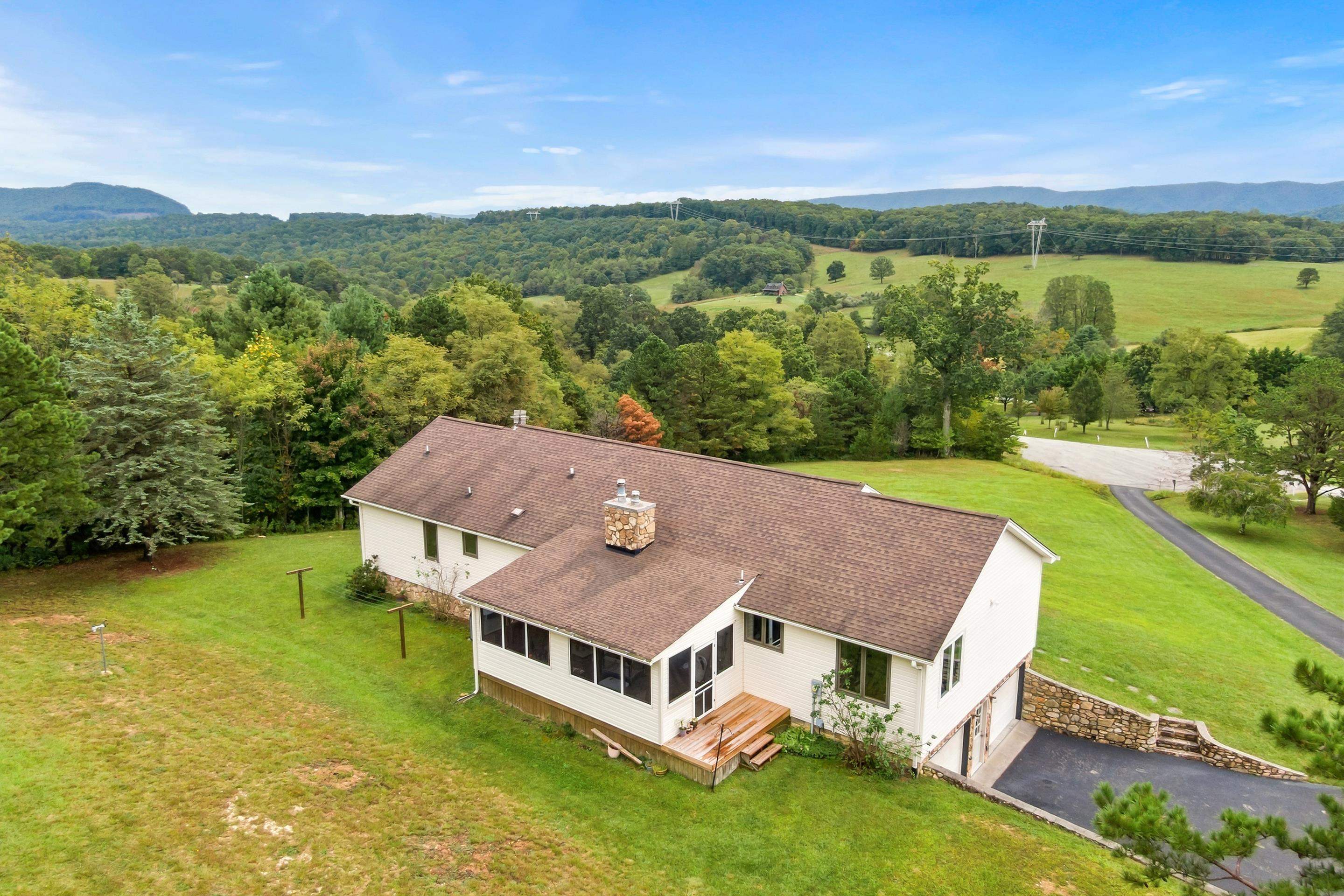 8261 Filly Court