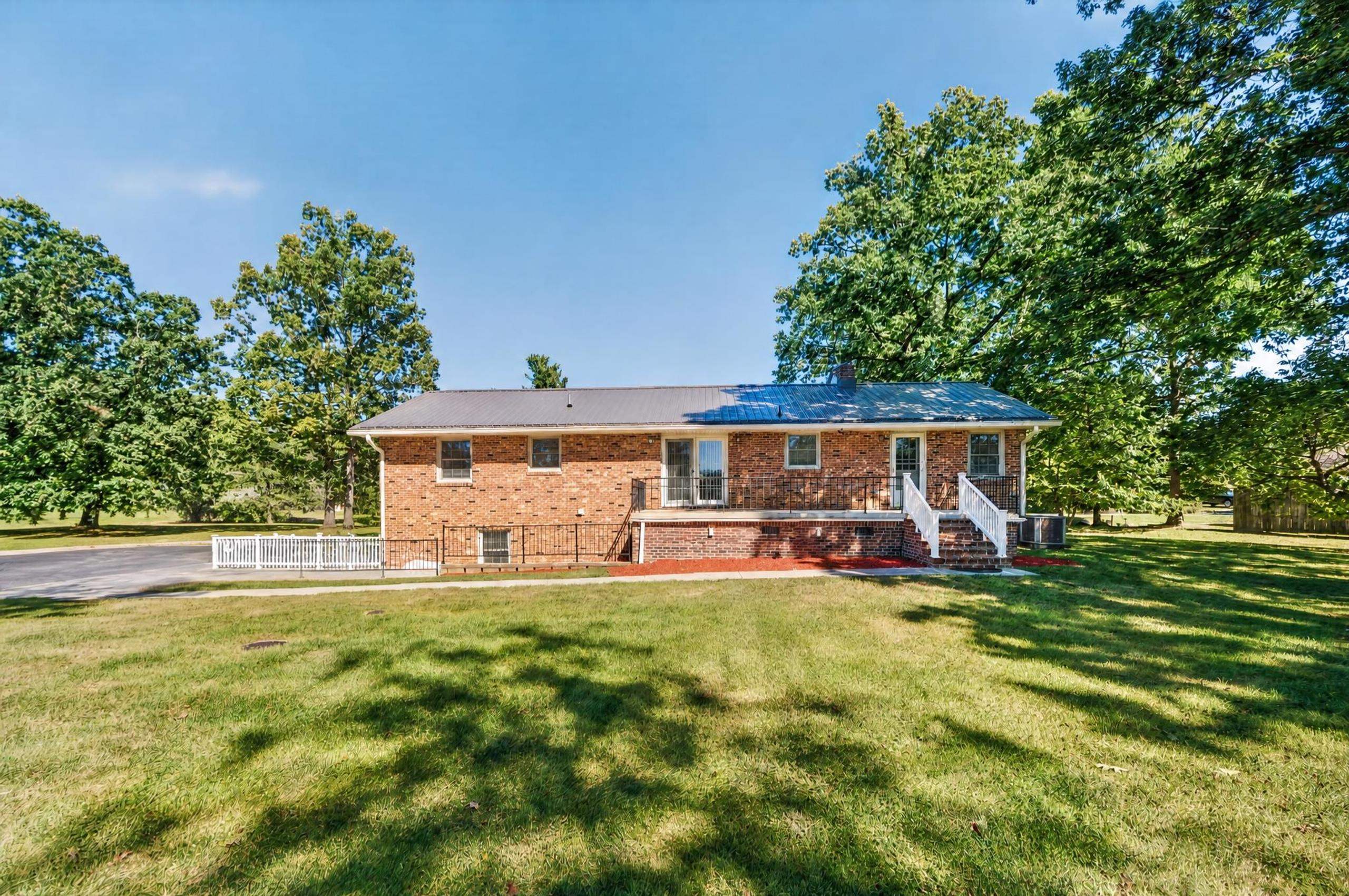 350 TEEL Street