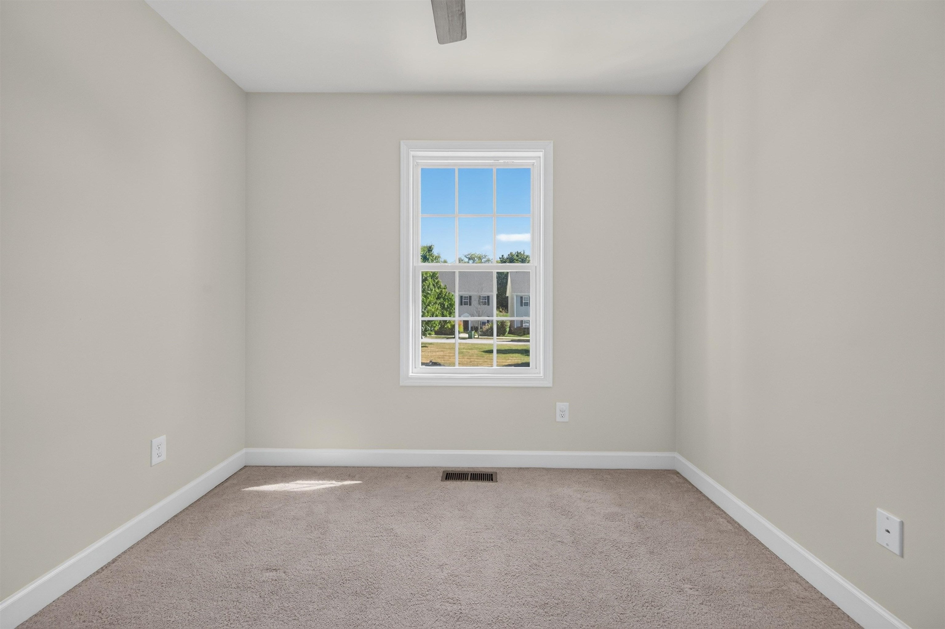 230 PHOENIX Boulevard NW