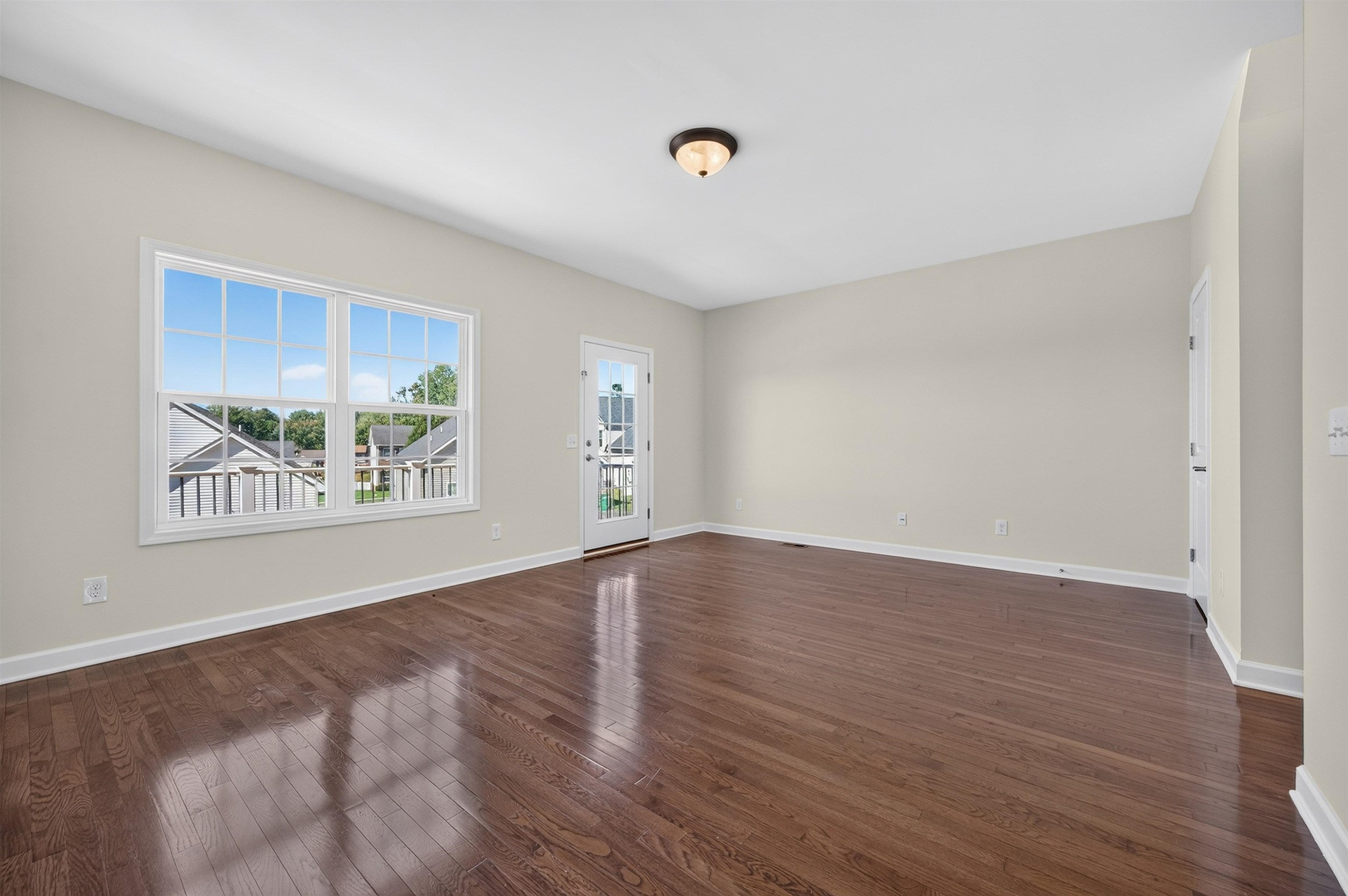 230 PHOENIX Boulevard NW