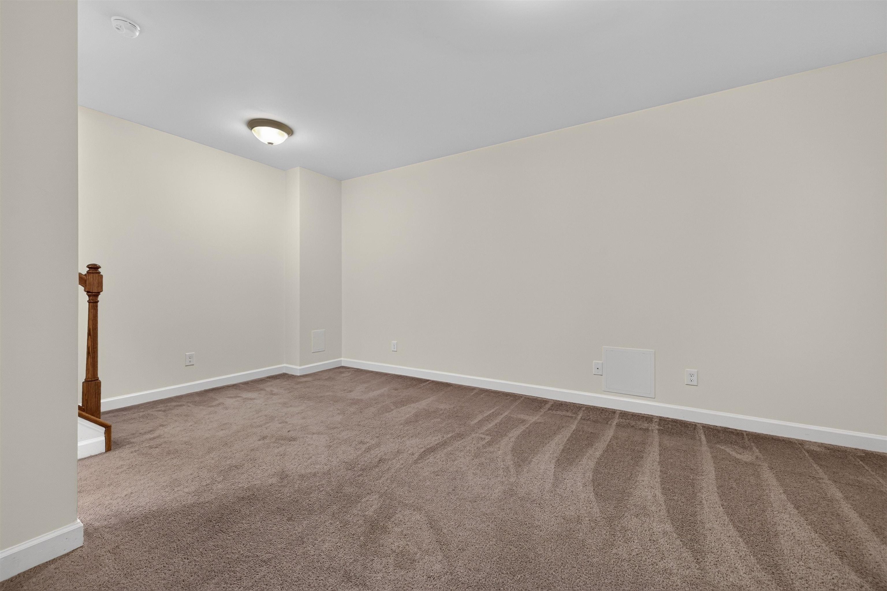 230 PHOENIX Boulevard NW