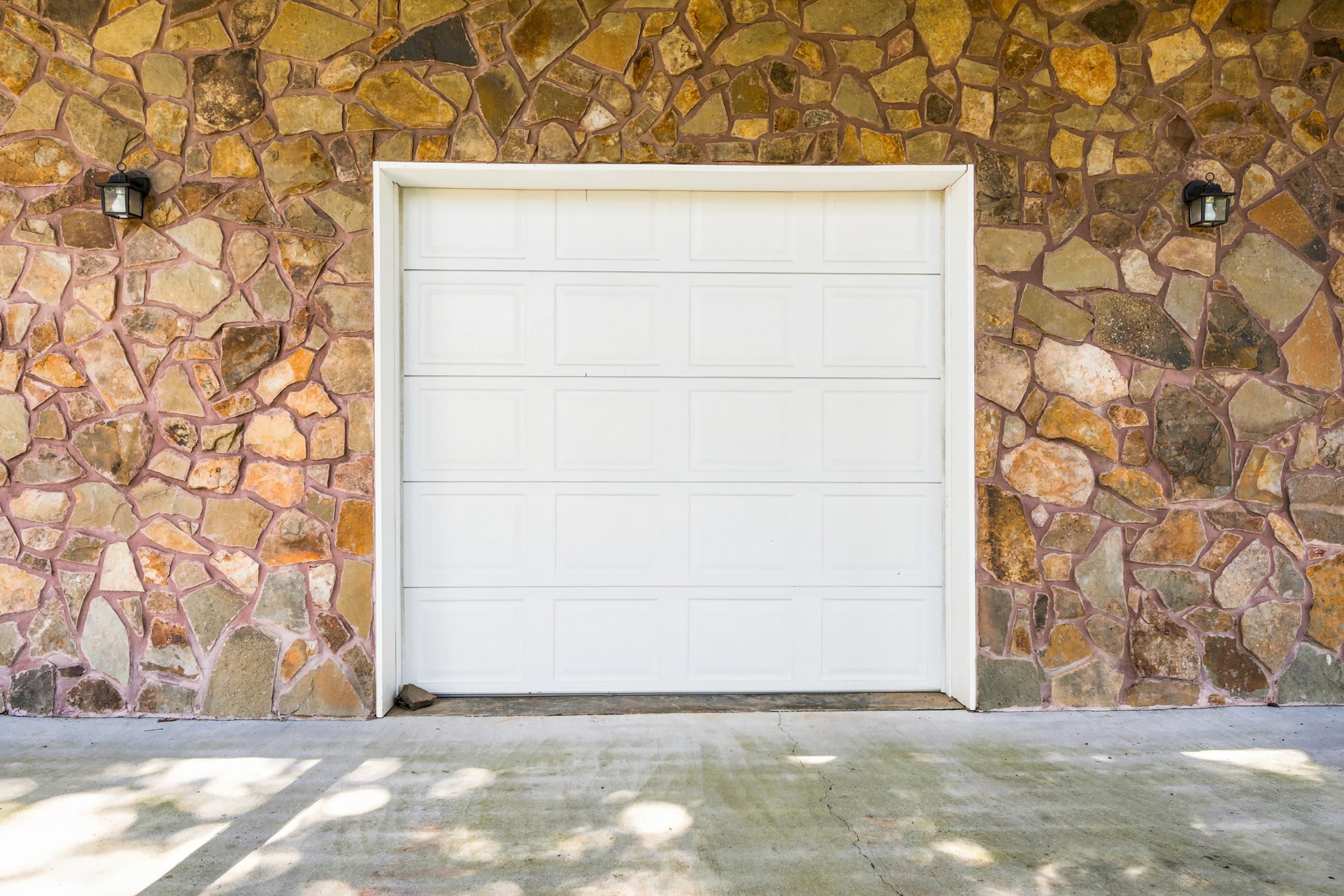 138 RIDGELAND Drive