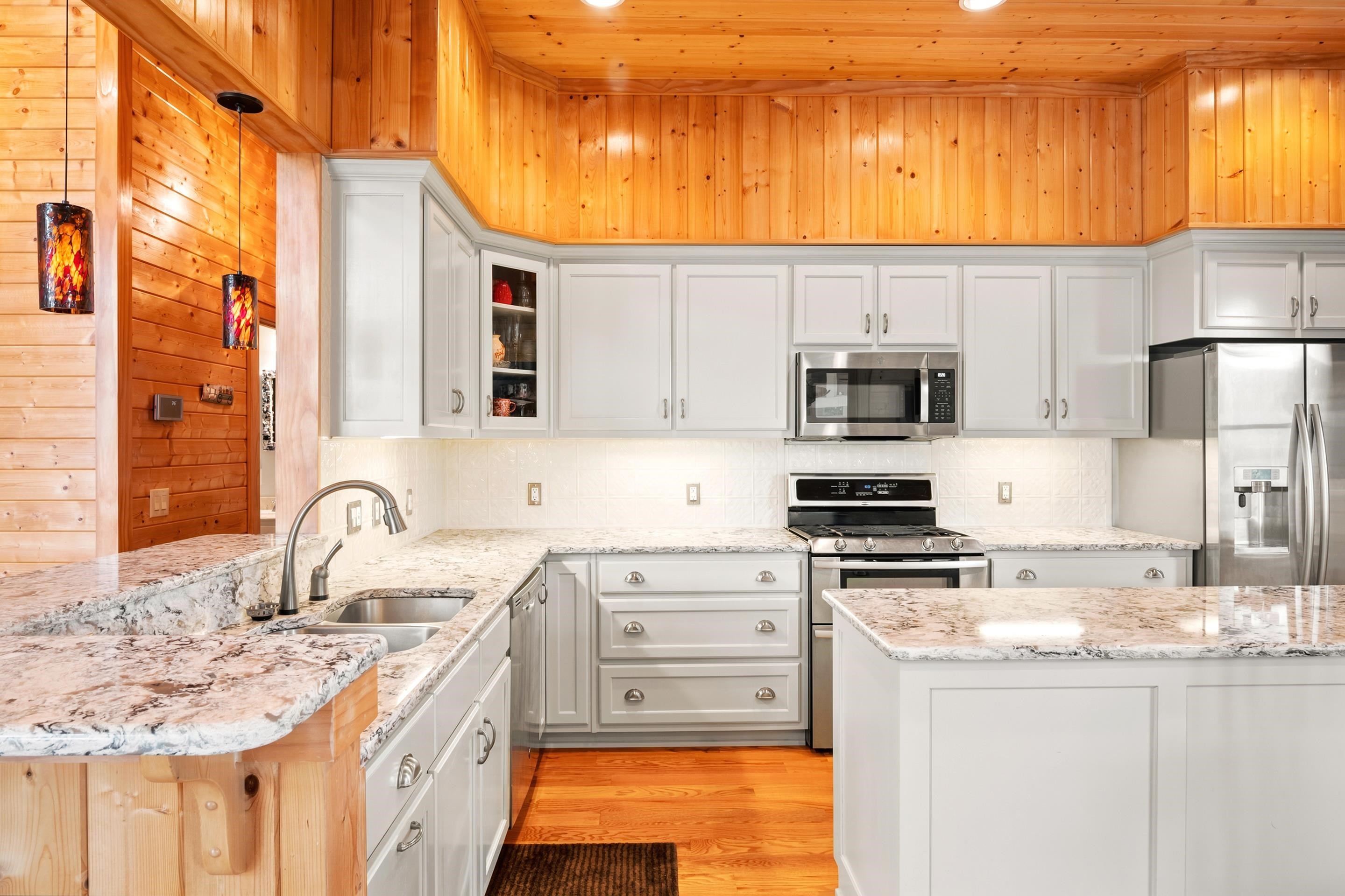 138 RIDGELAND Drive
