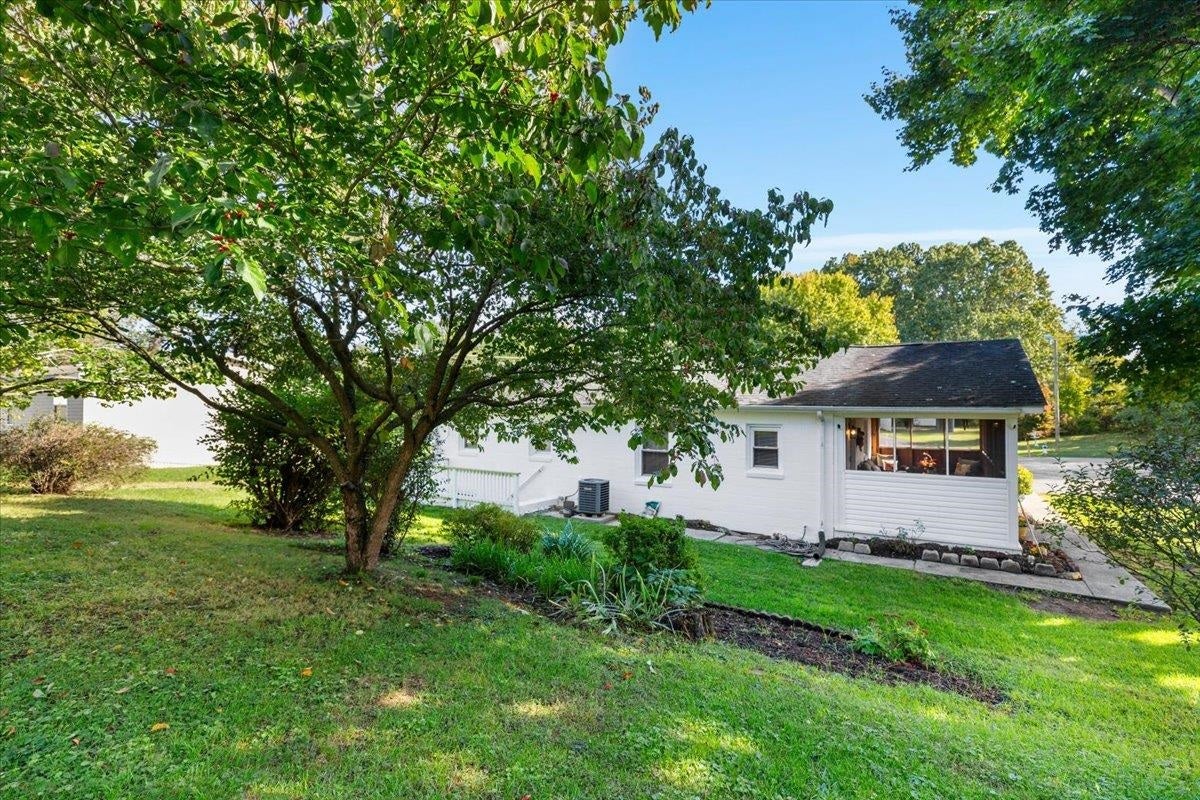 5489 Dublin Drive