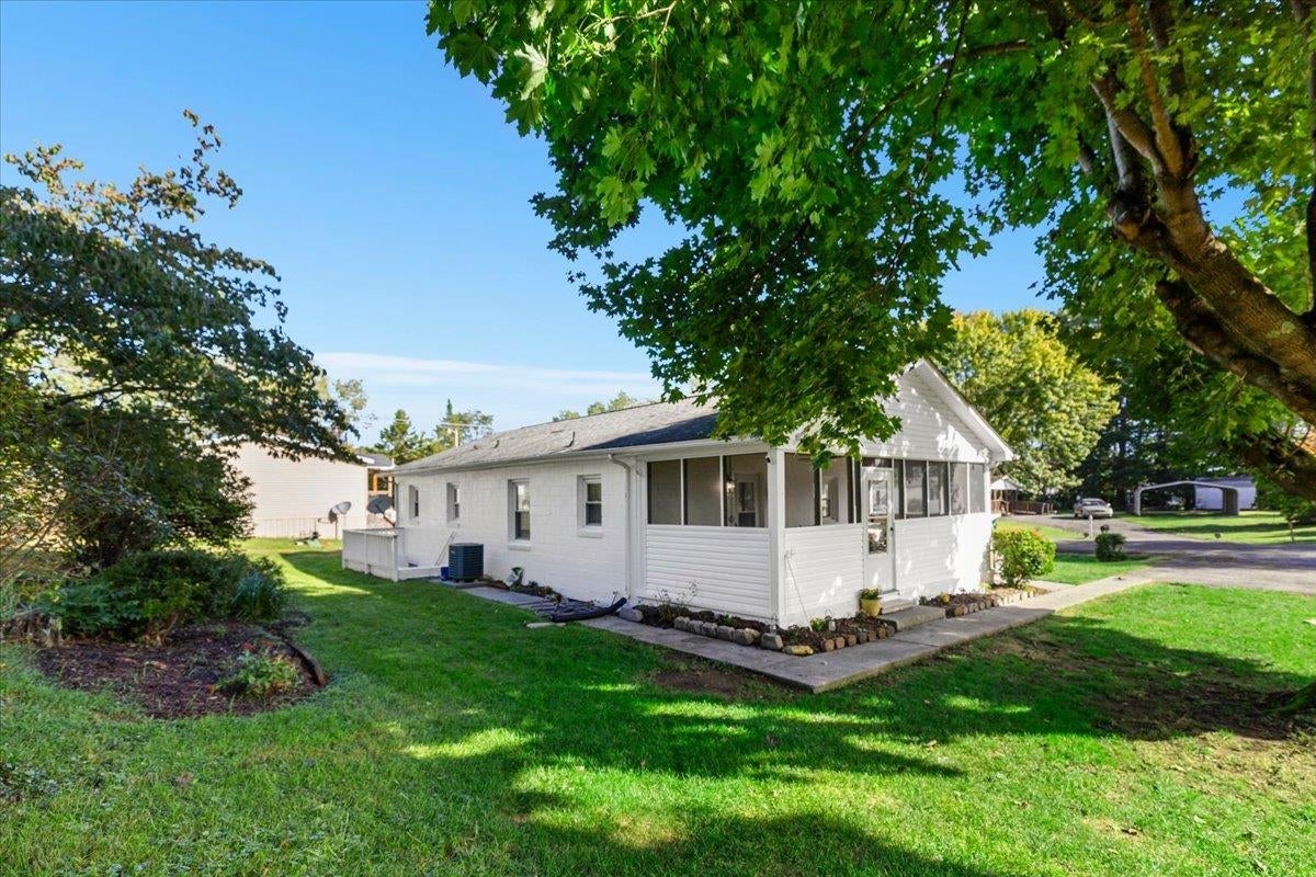 5489 Dublin Drive