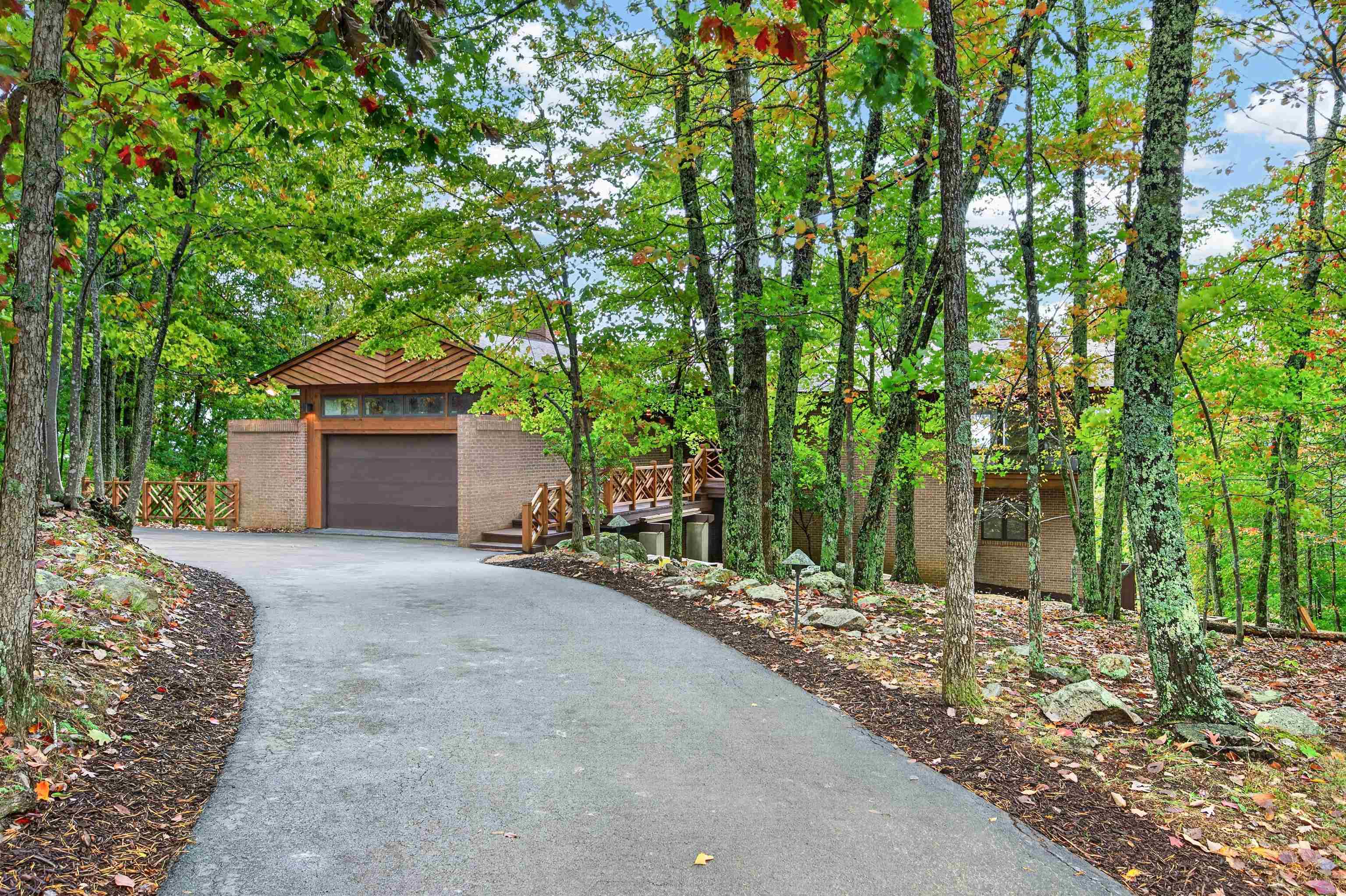 1723 Jefferson Forest Lane