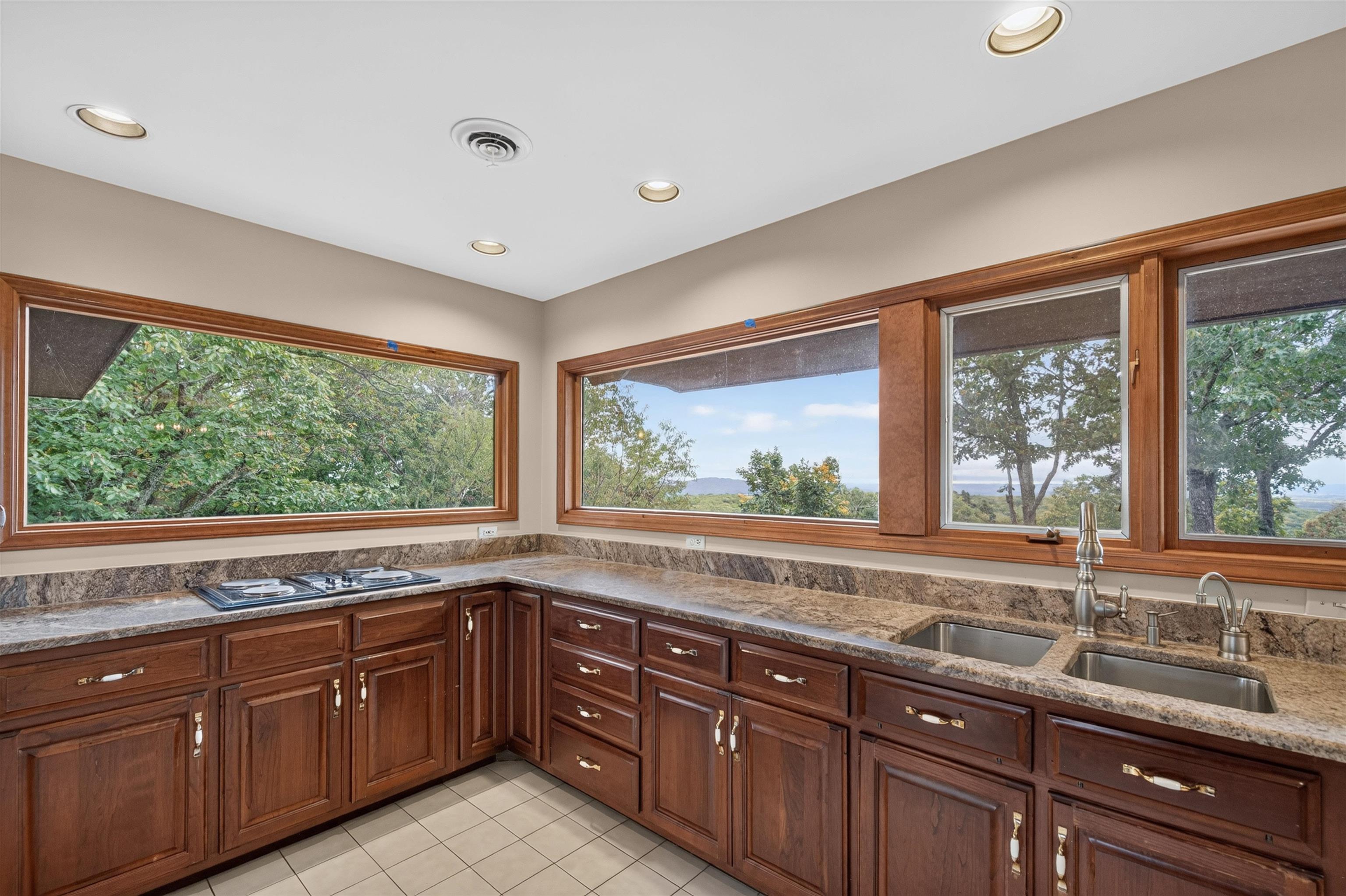 1723 Jefferson Forest Lane
