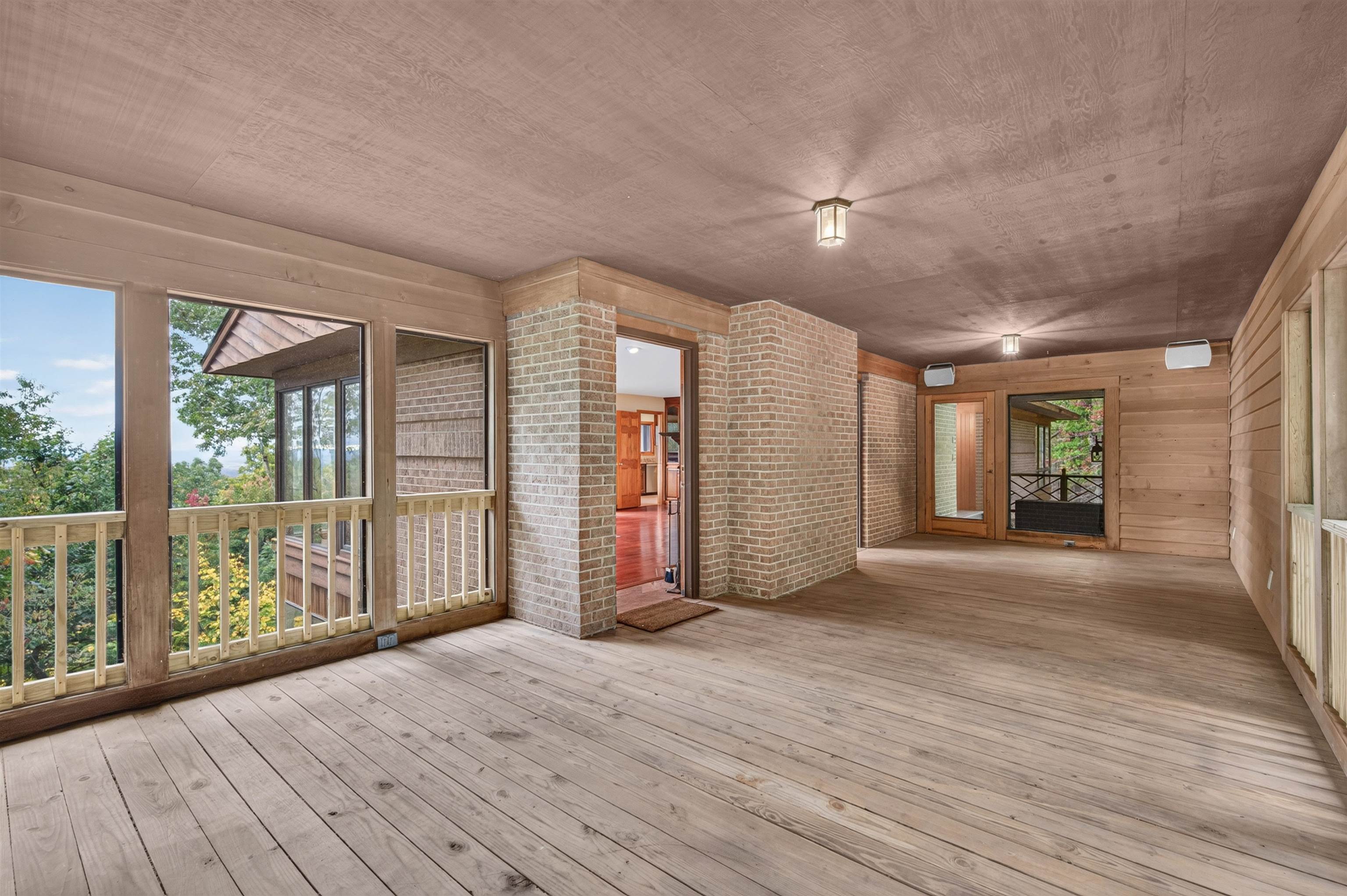 1723 Jefferson Forest Lane