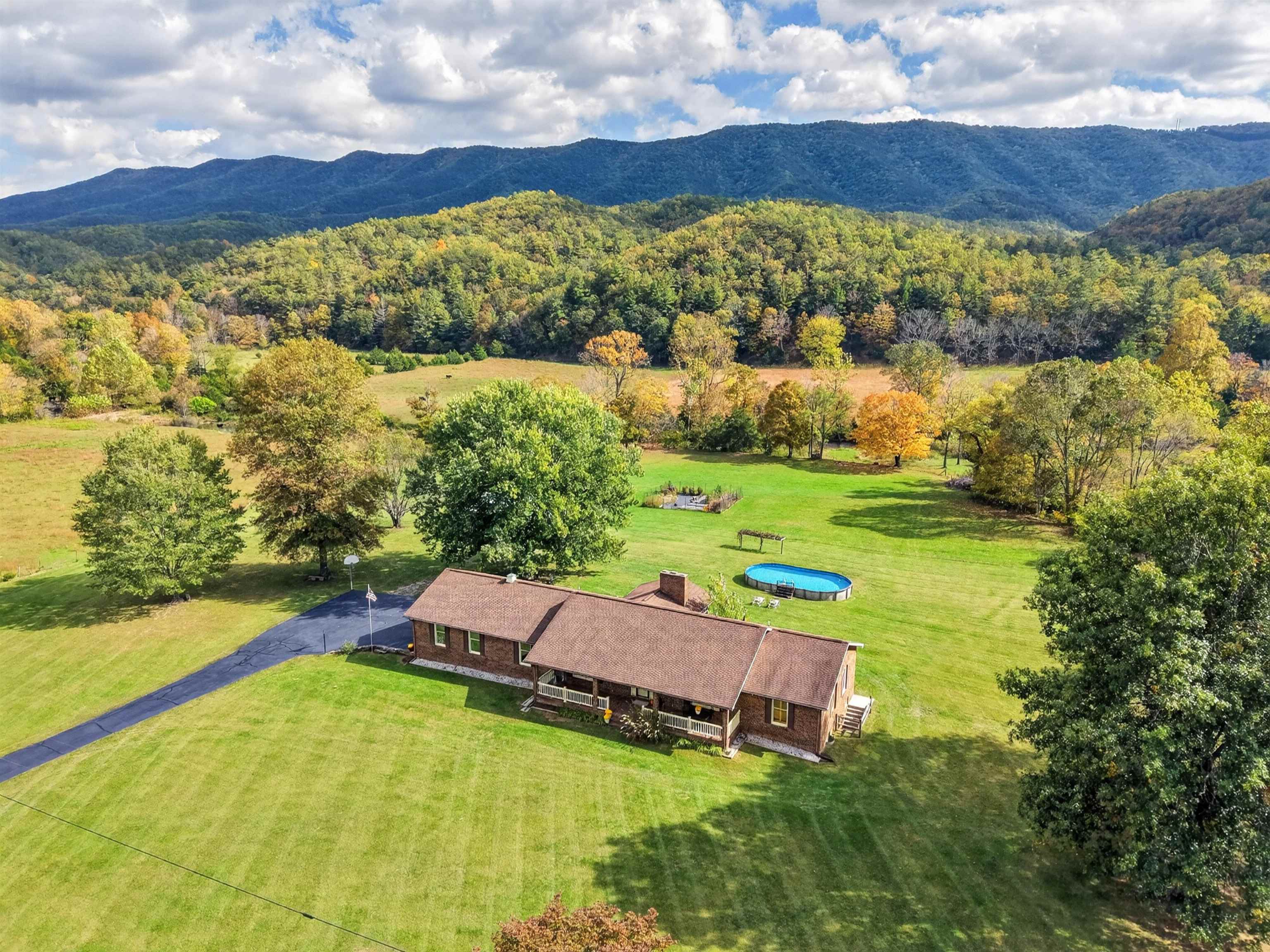 1748 Upper Craigs Creek Road