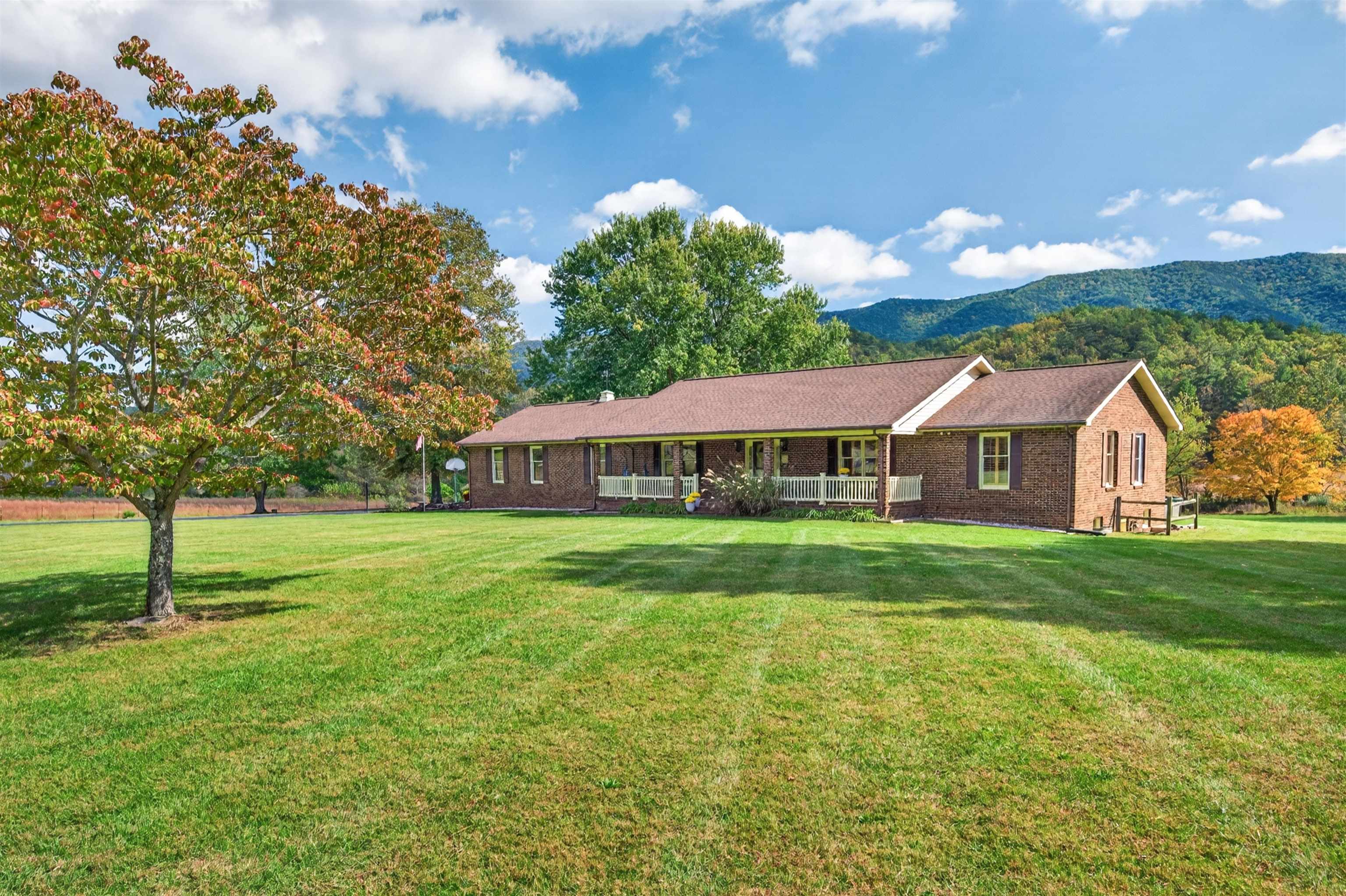 1748 Upper Craigs Creek Road