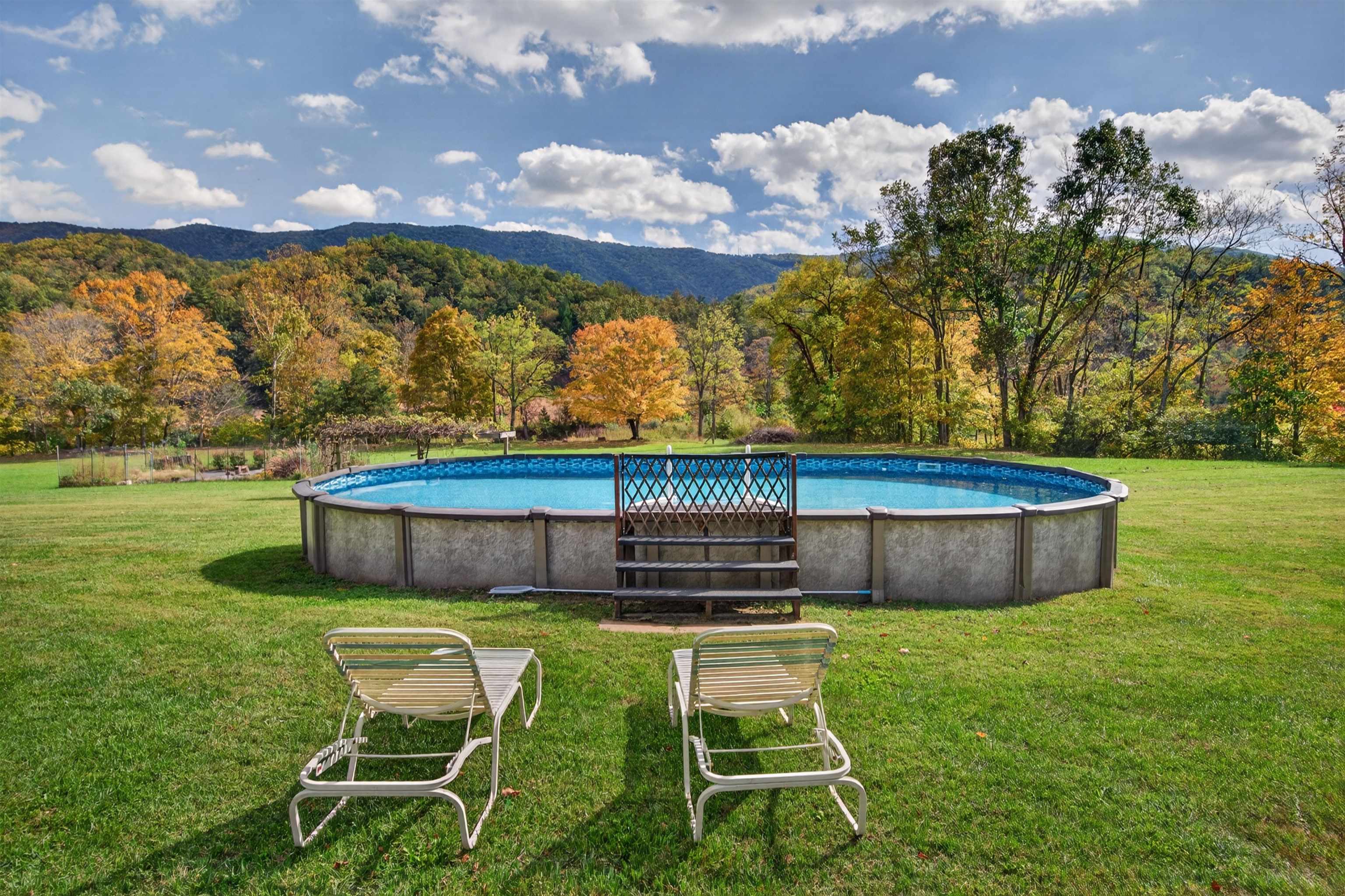 1748 Upper Craigs Creek Road