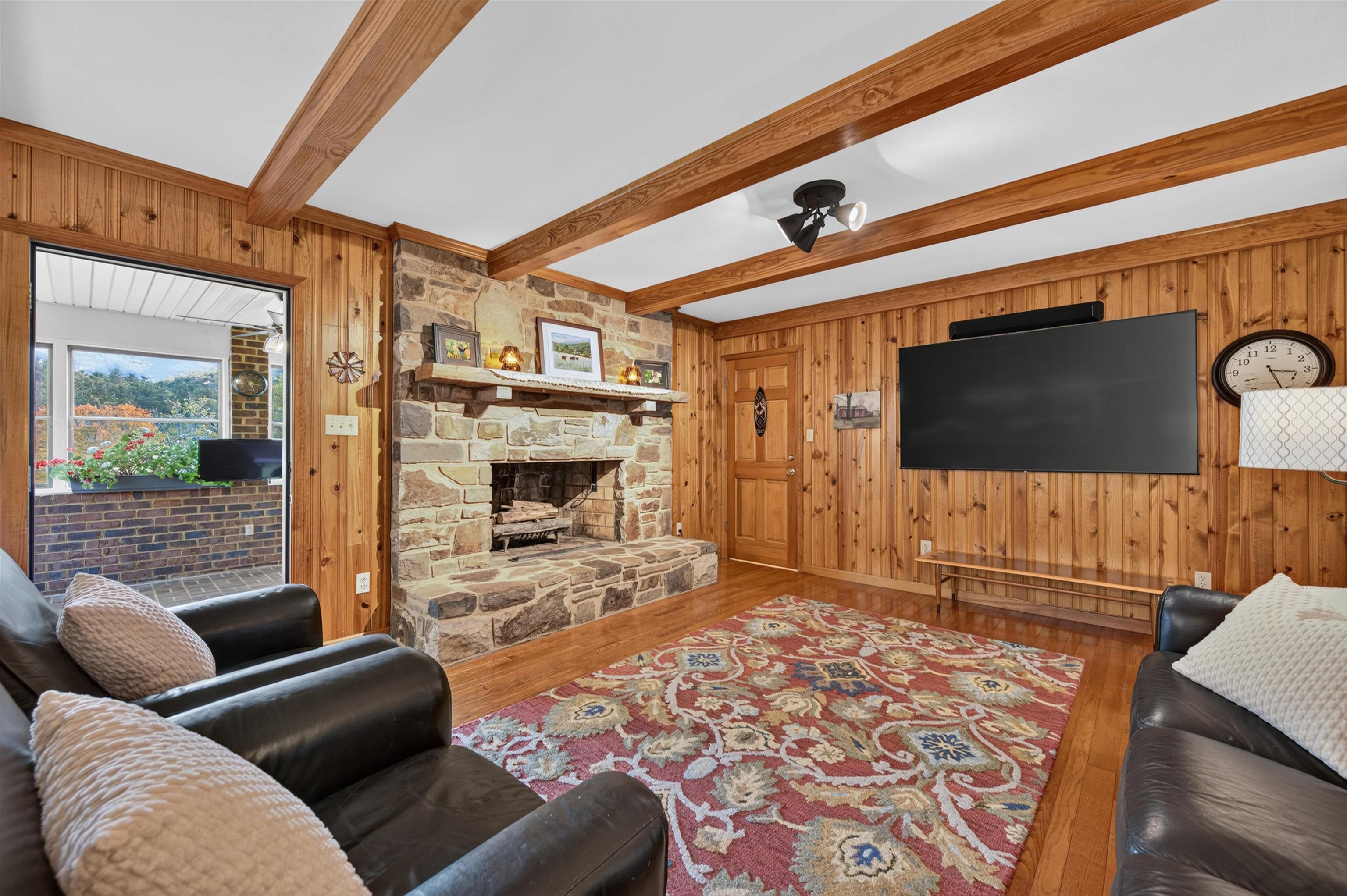 1748 Upper Craigs Creek Road