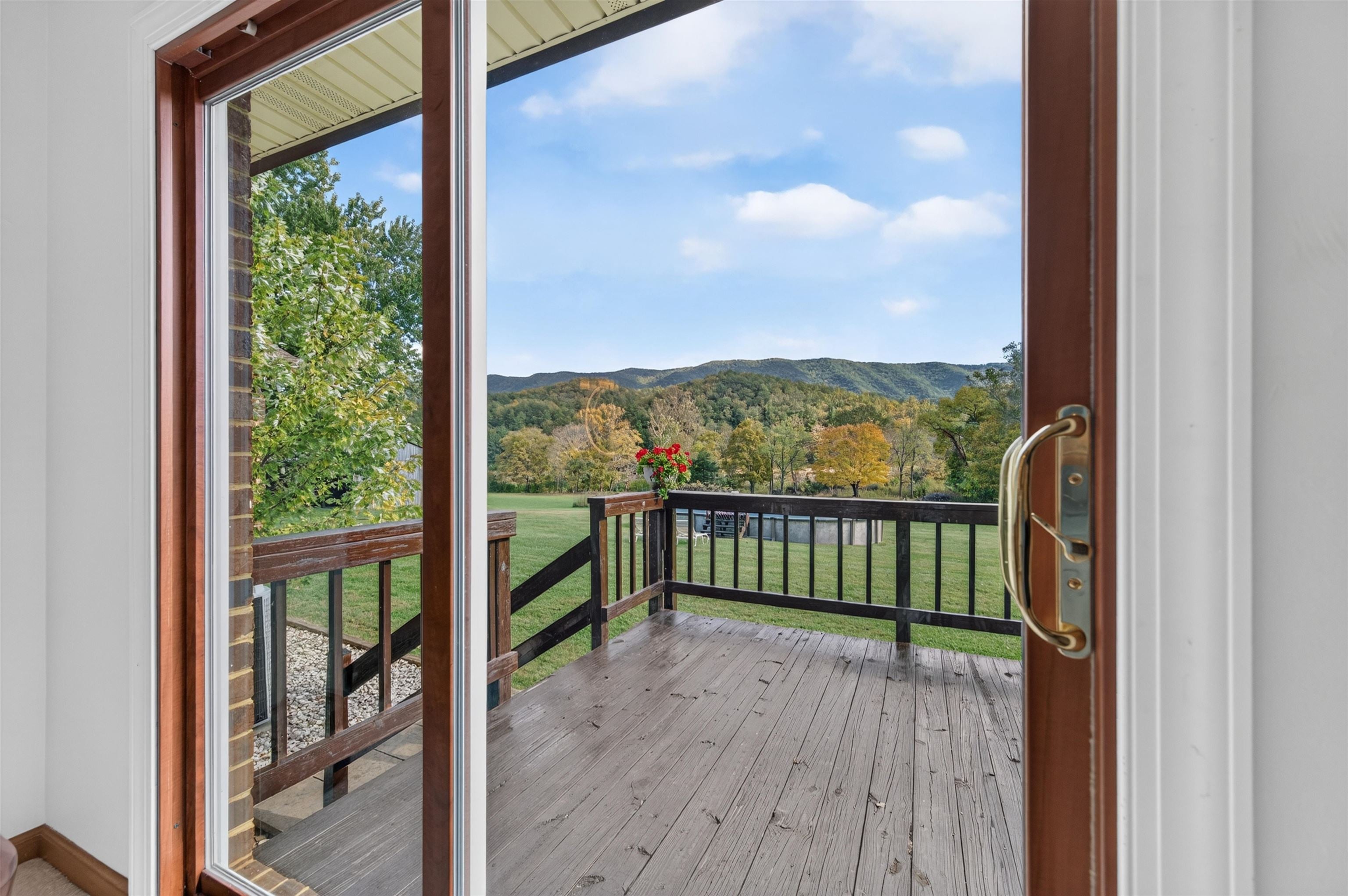 1748 Upper Craigs Creek Road