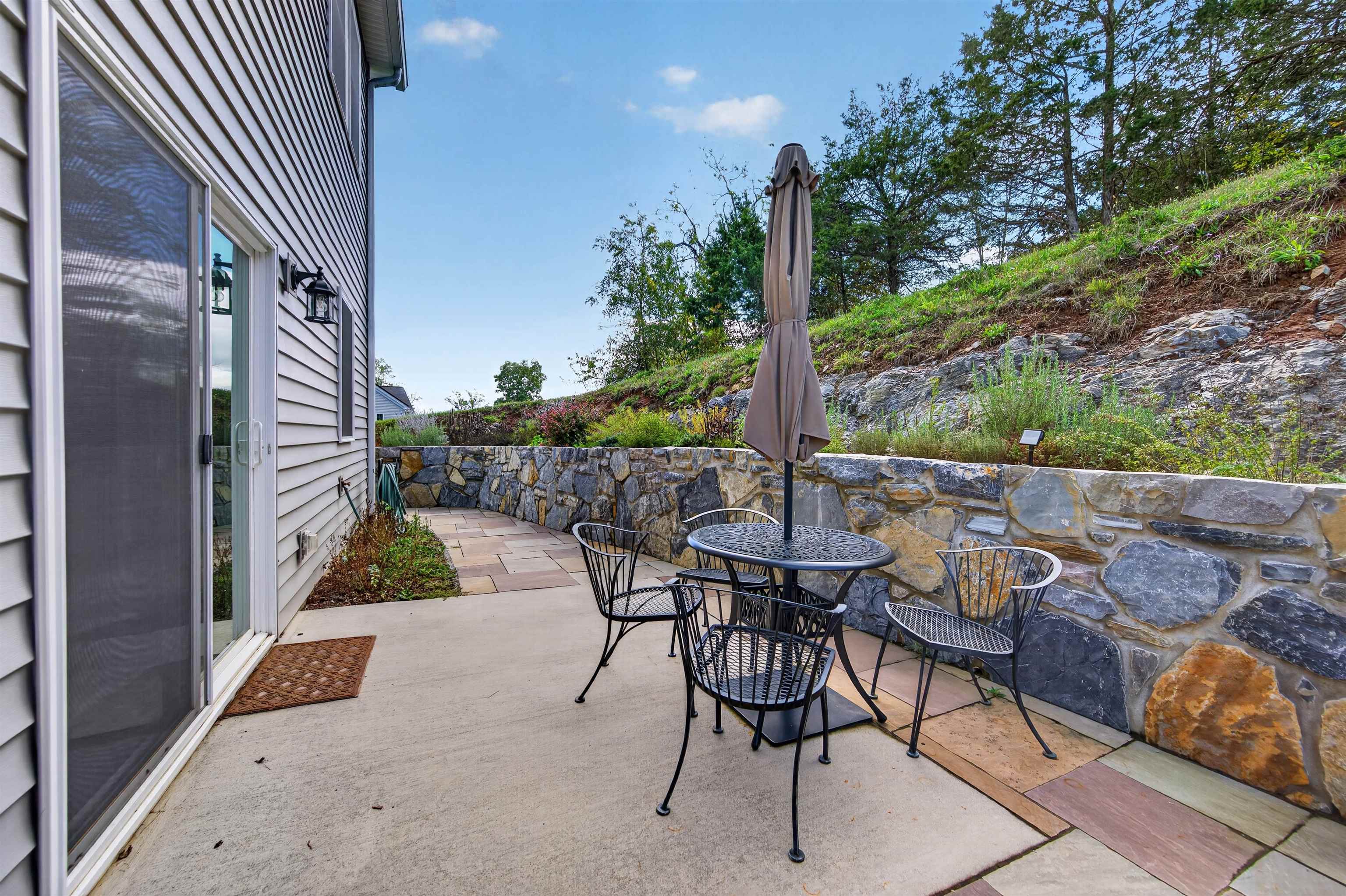 418 Heartwood Crossing