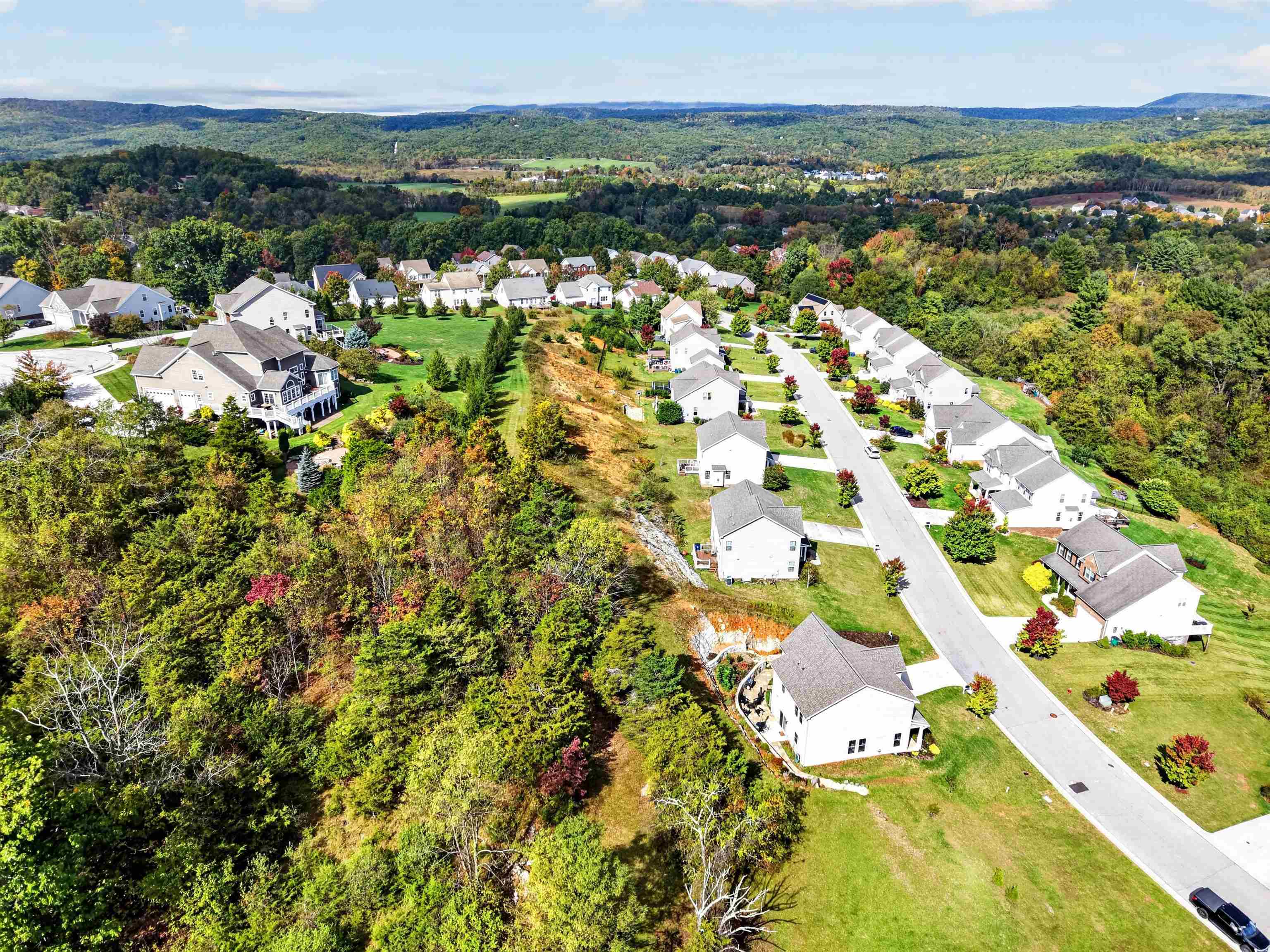 418 Heartwood Crossing