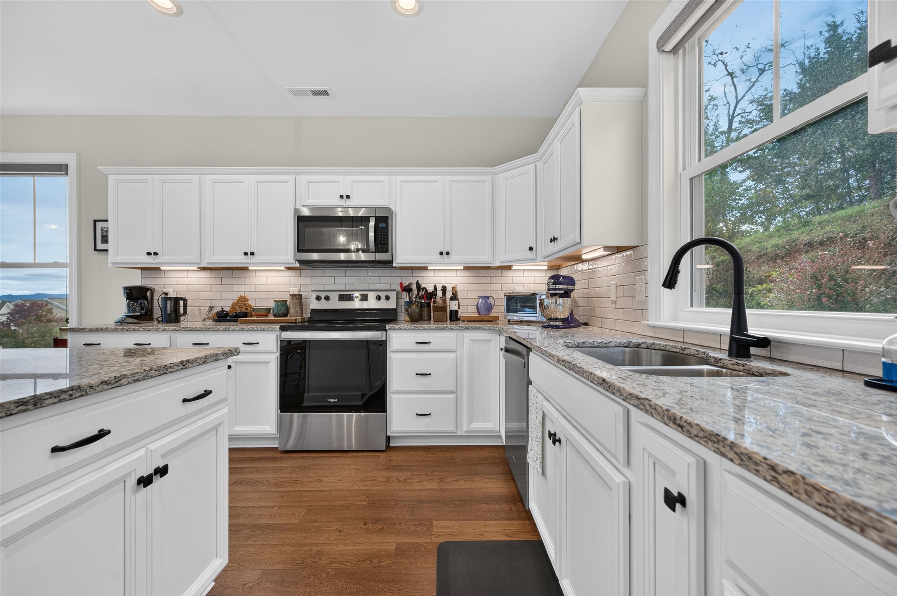 418 Heartwood Crossing