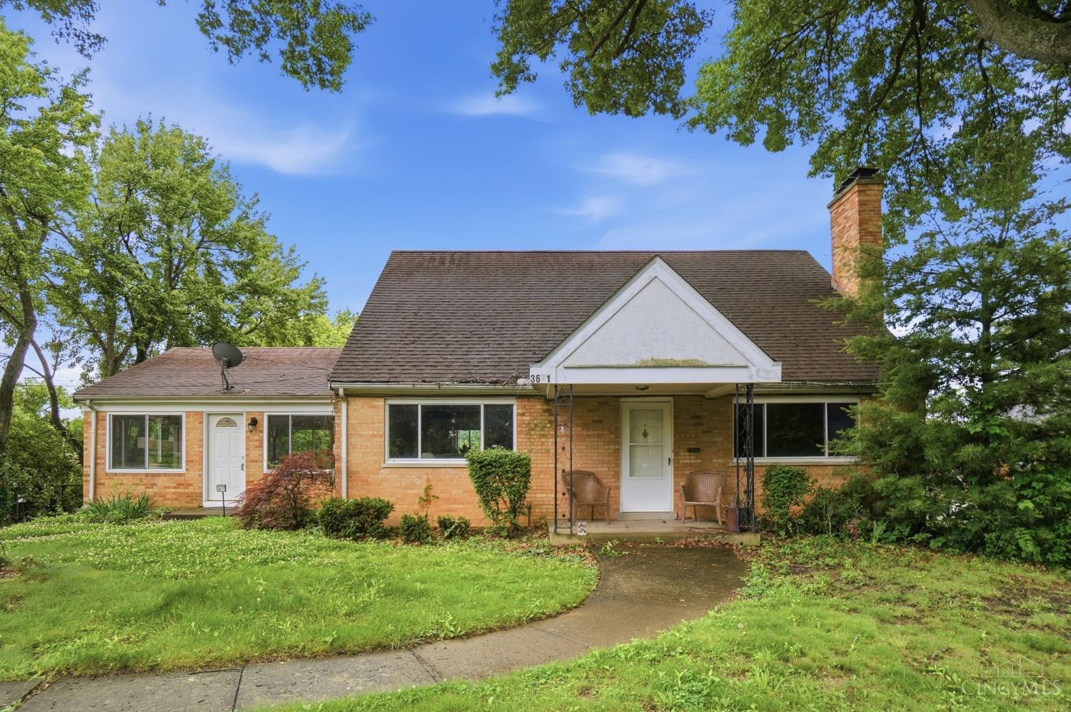 3671 Hubble Road