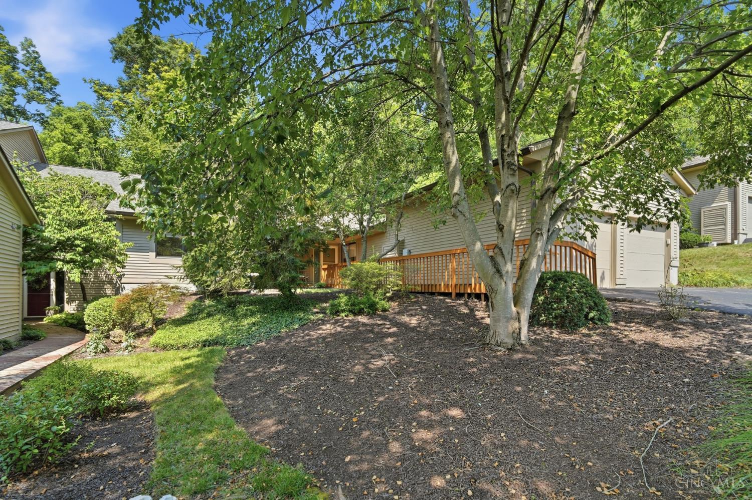 143 Miami Lakes Drive