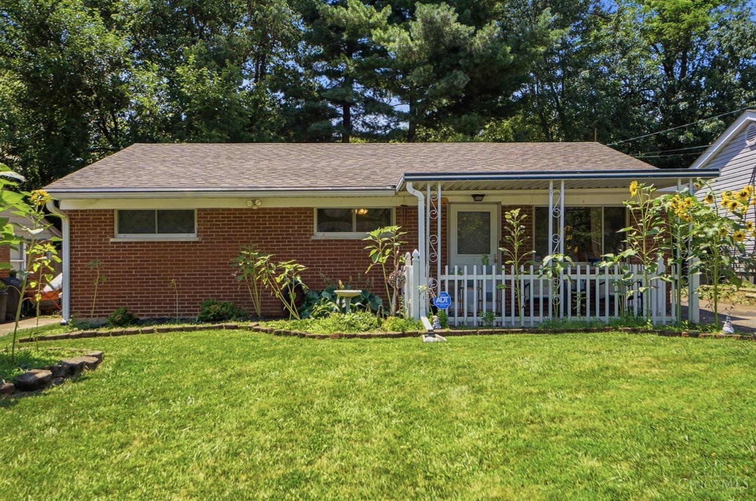 2519 Roosevelt Avenue