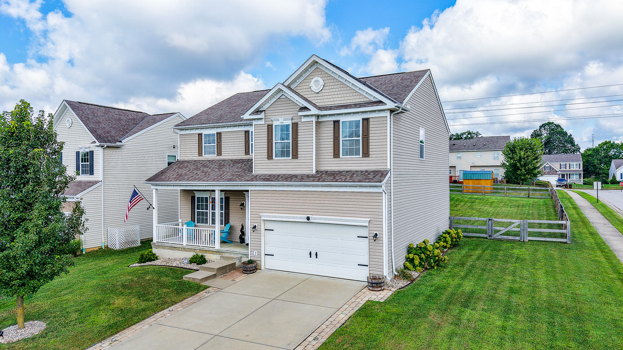 958 Willow Creek Drive