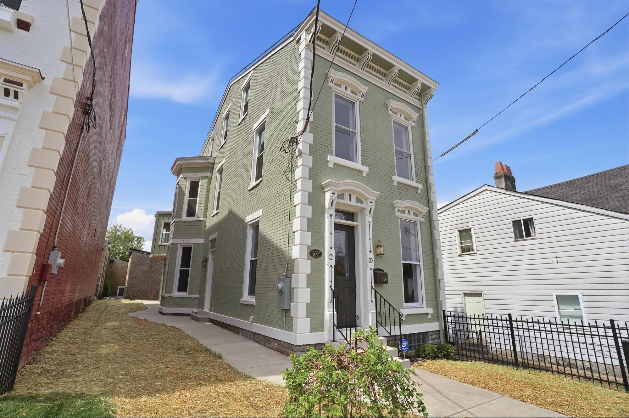 914 Central Avenue