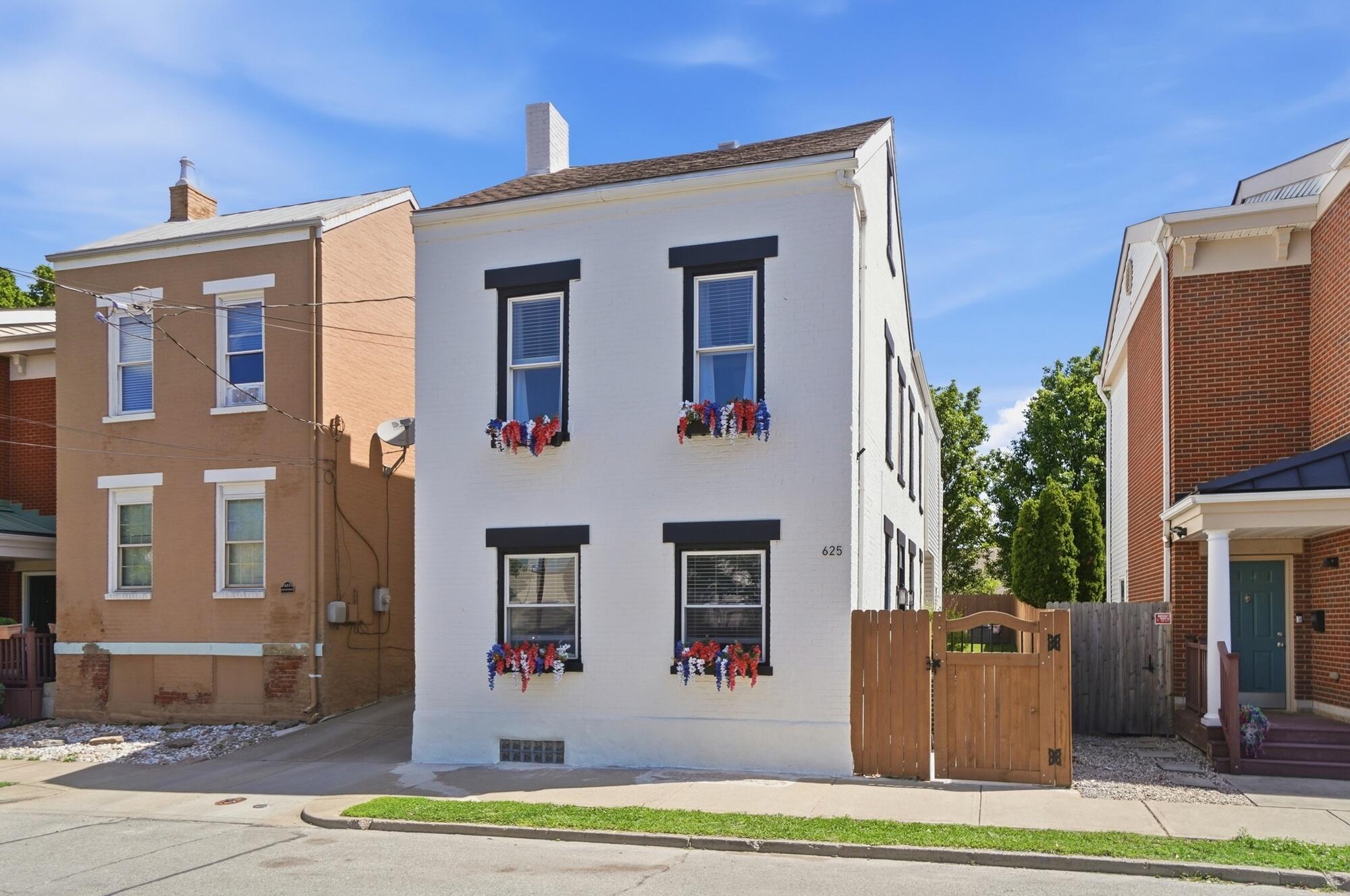 625 Saratoga Street