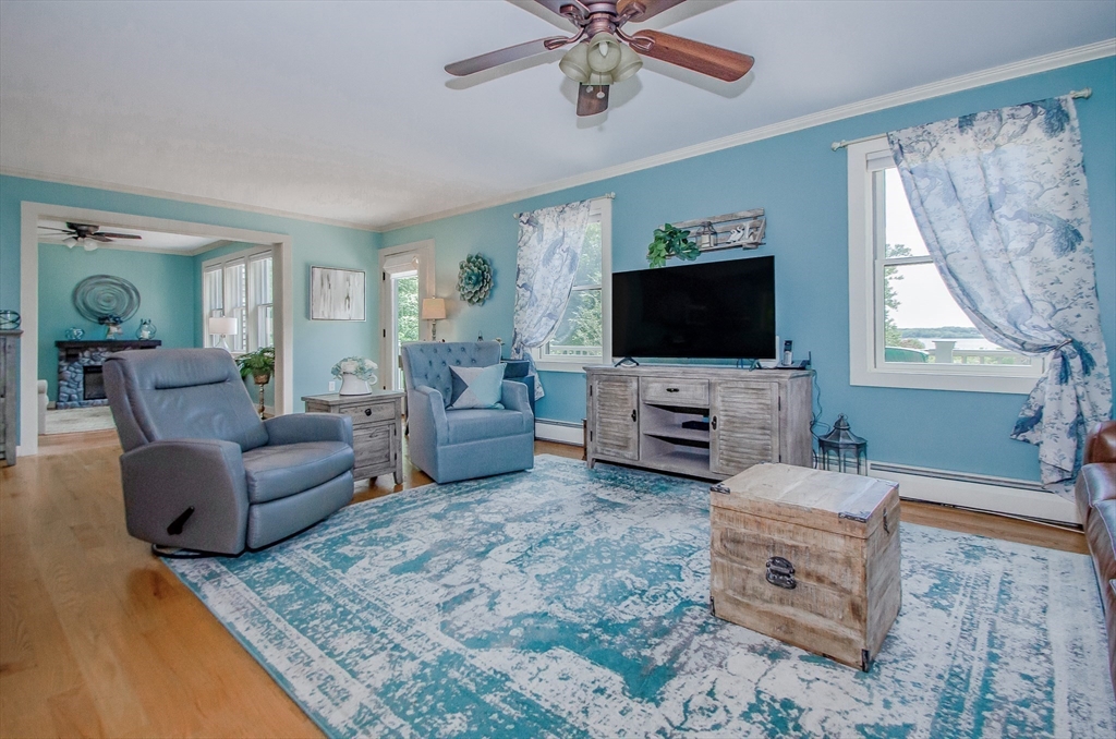 1-3 Doctor Hickey Ln