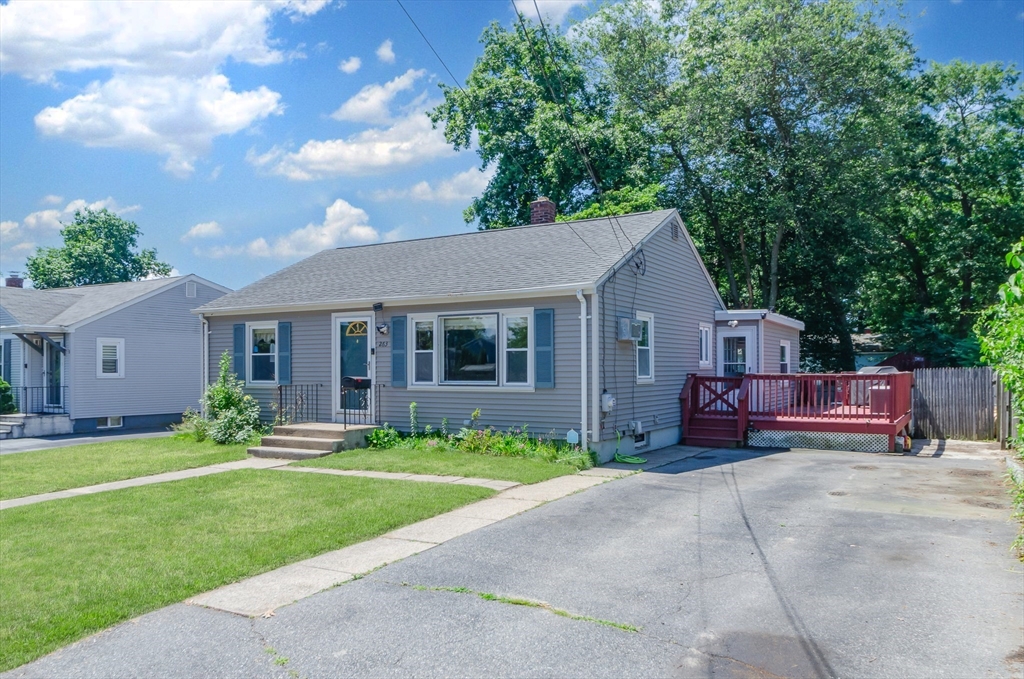 263 Maple Street