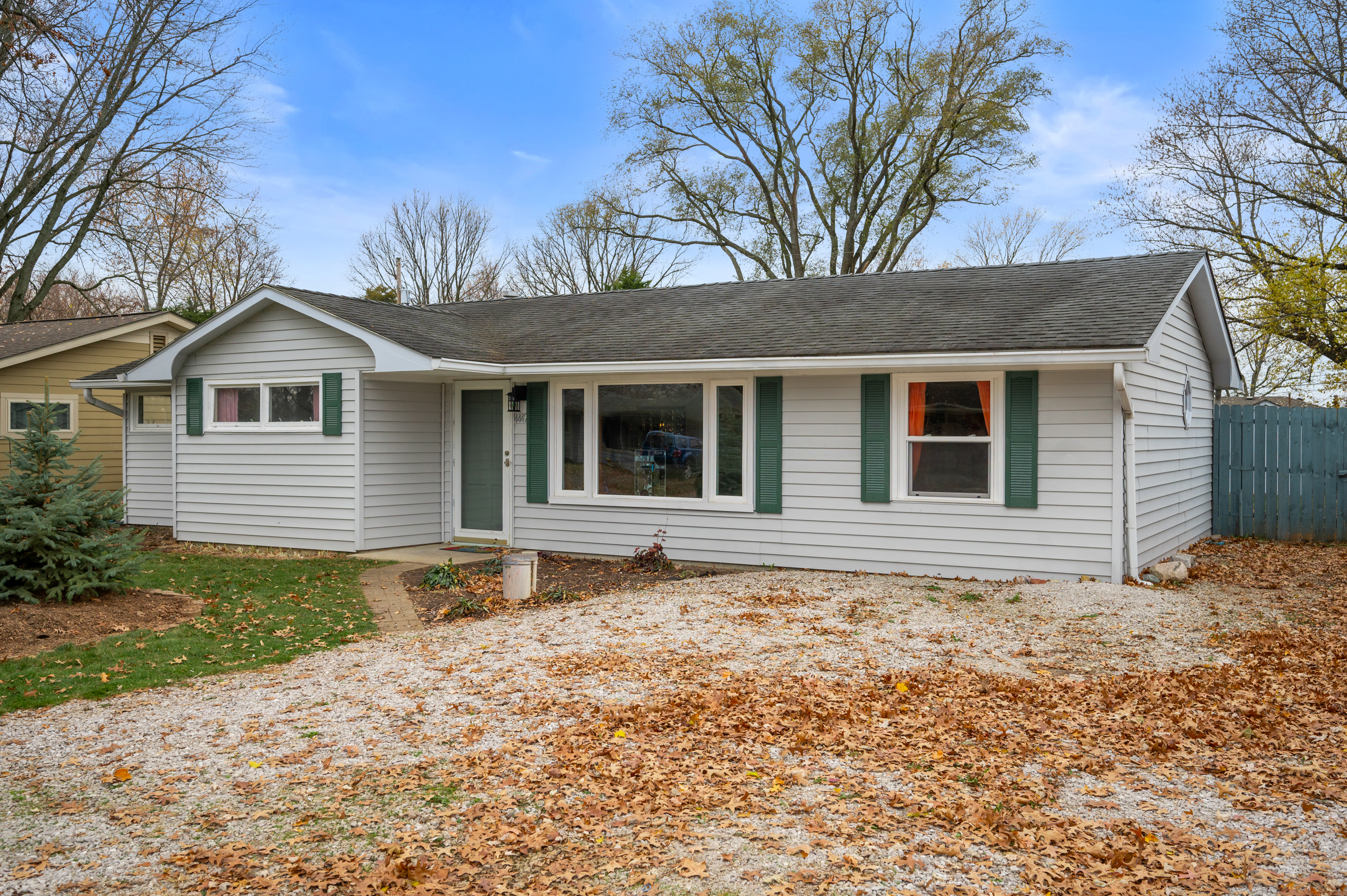 4442 Charles Drive